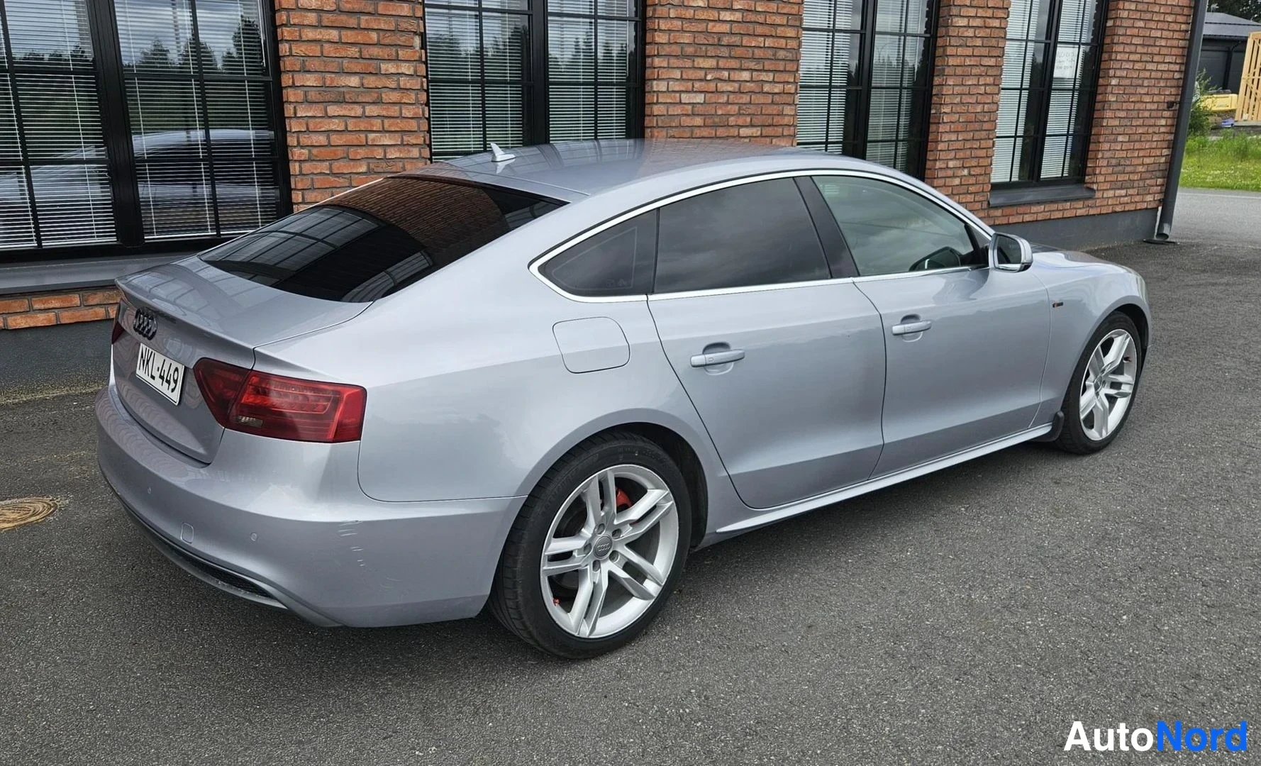Silver Audi A5 2016, rear three-quarter, photo 9