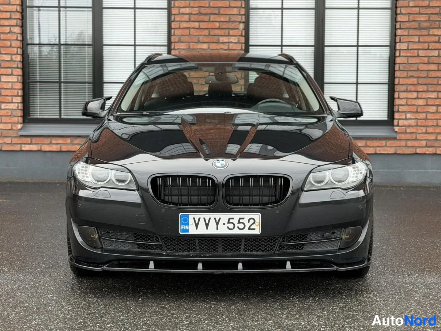 Black BMW 520d 2012, front, photo 7