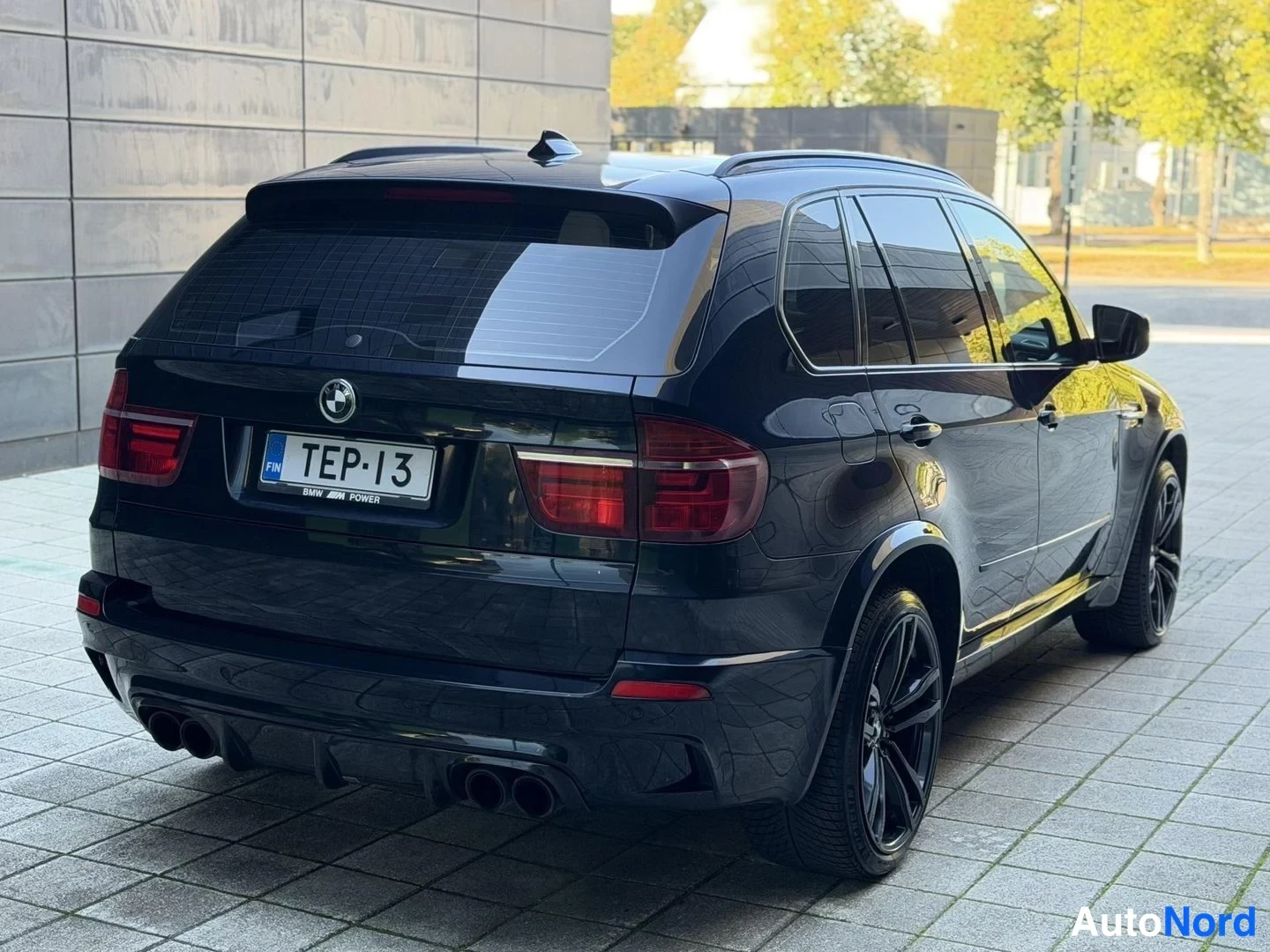 Black BMW X5 2010, rear three-quarter, photo 10