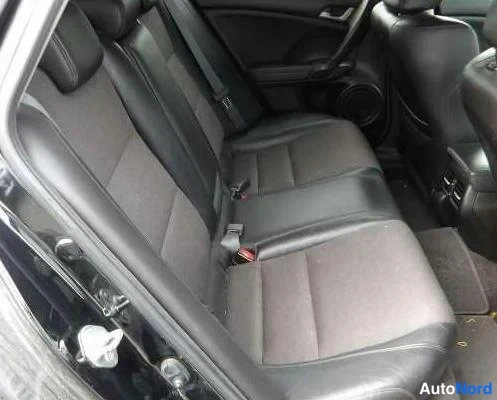 Black Honda Accord 2009, rear seats, photo 5