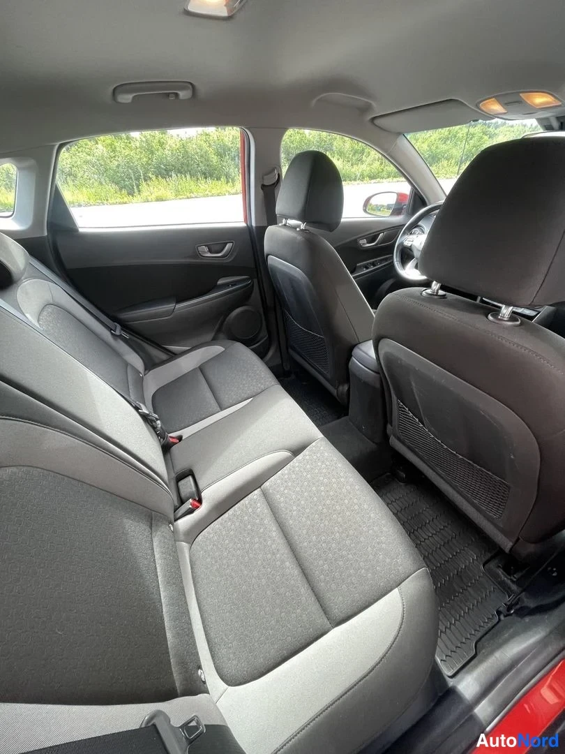 Red Hyundai Kona 2019, rear seats, photo 18