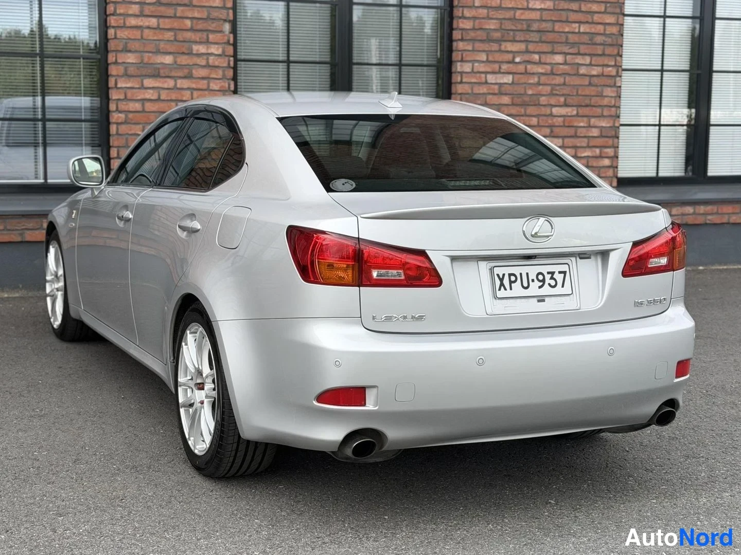 Grey Lexus IS 350 2005, rear, photo 12