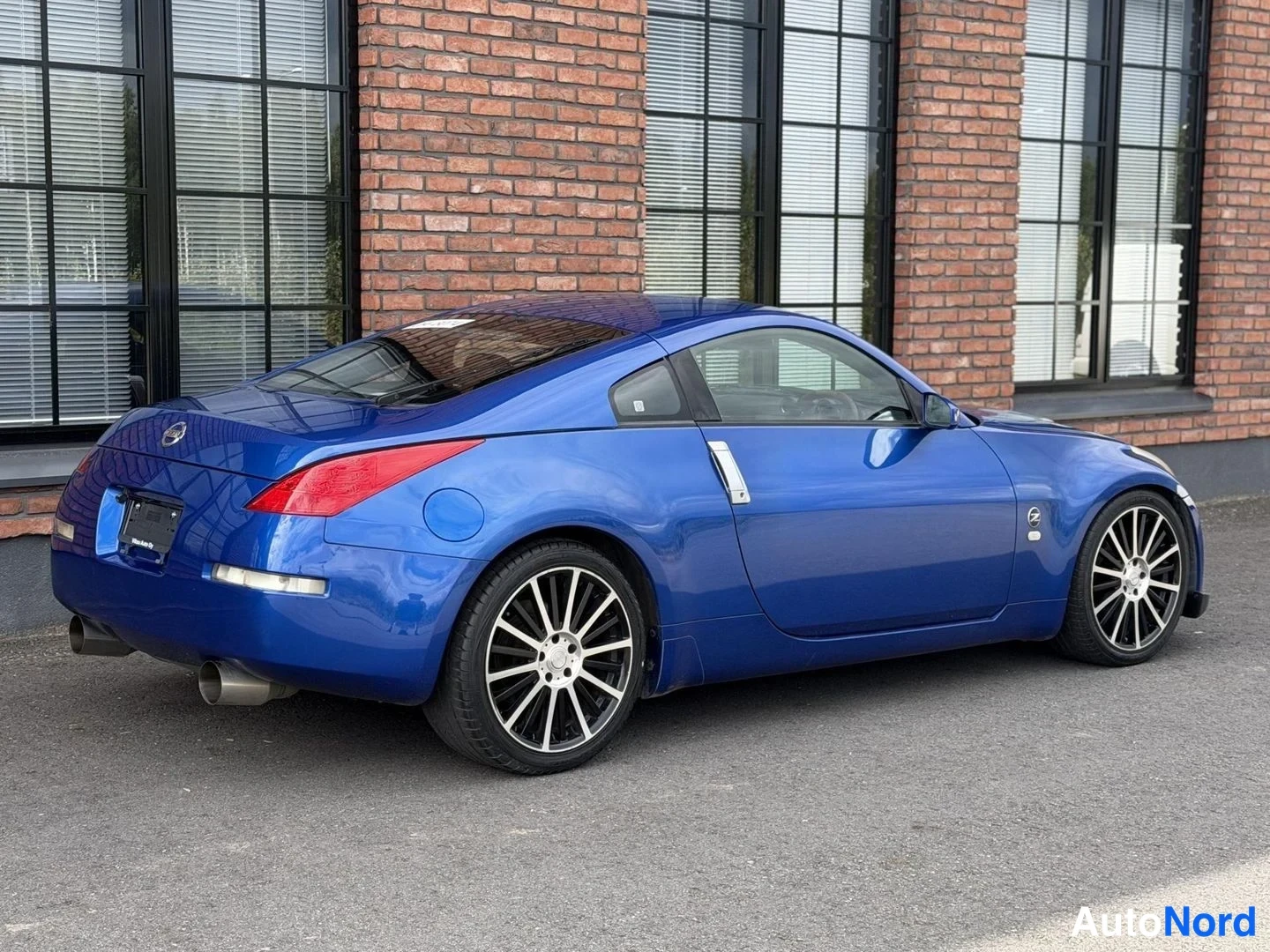 Blue Nissan 350Z 2007, rear three-quarter, photo 9