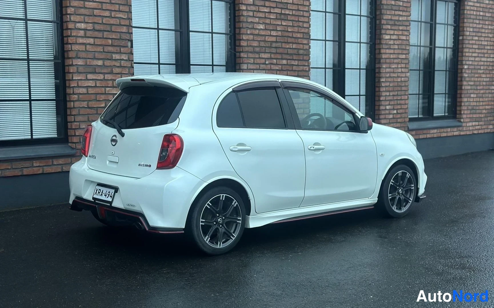 White Nissan Micra 2015, rear three-quarter, photo 8