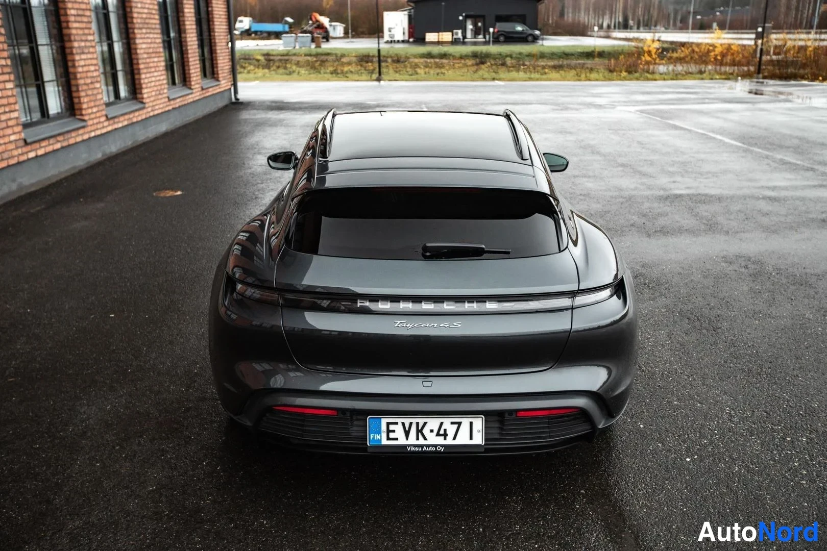 Grey Porsche Taycan 2023, rear, photo 16