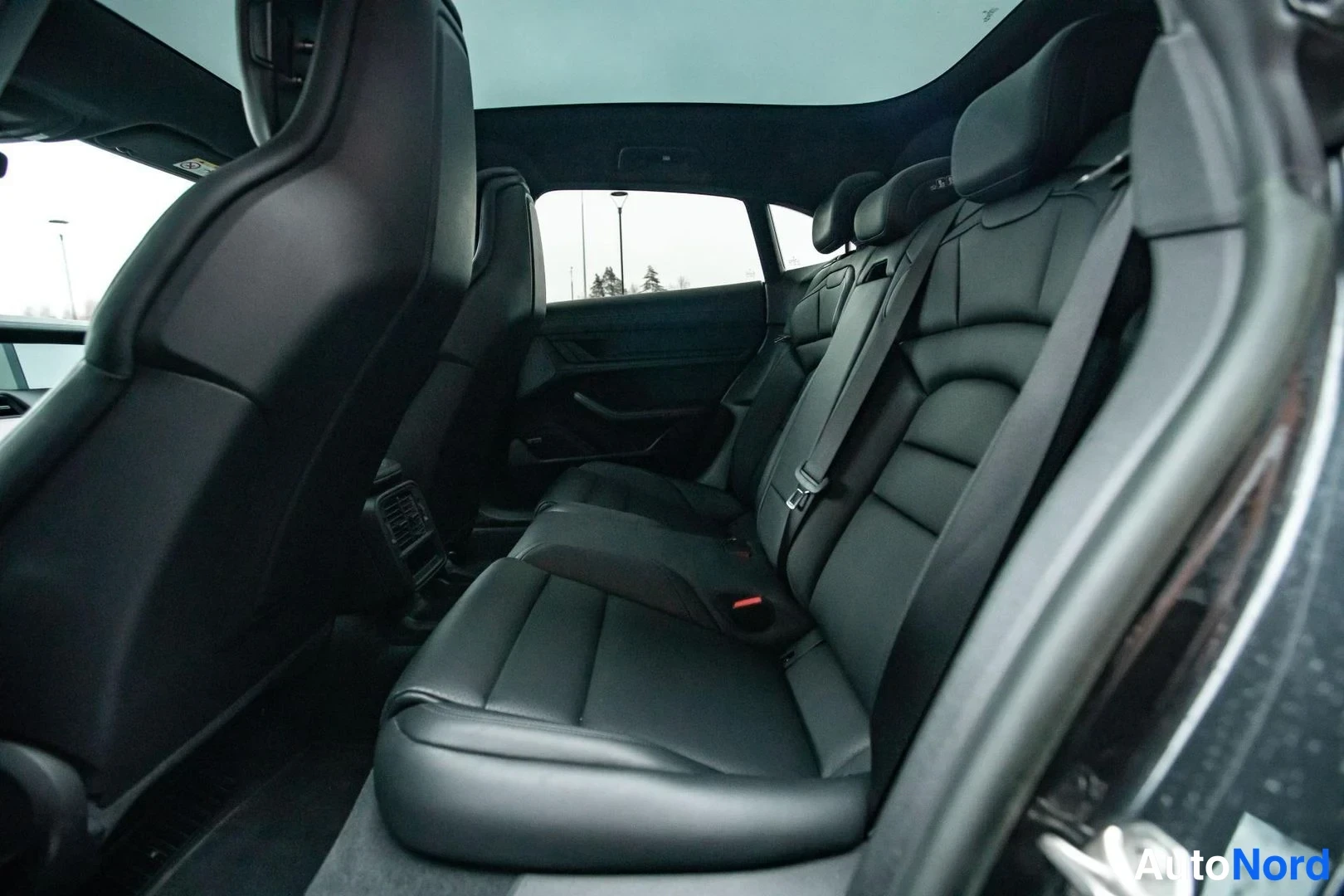 Grey Porsche Taycan 2023, rear seats, photo 22