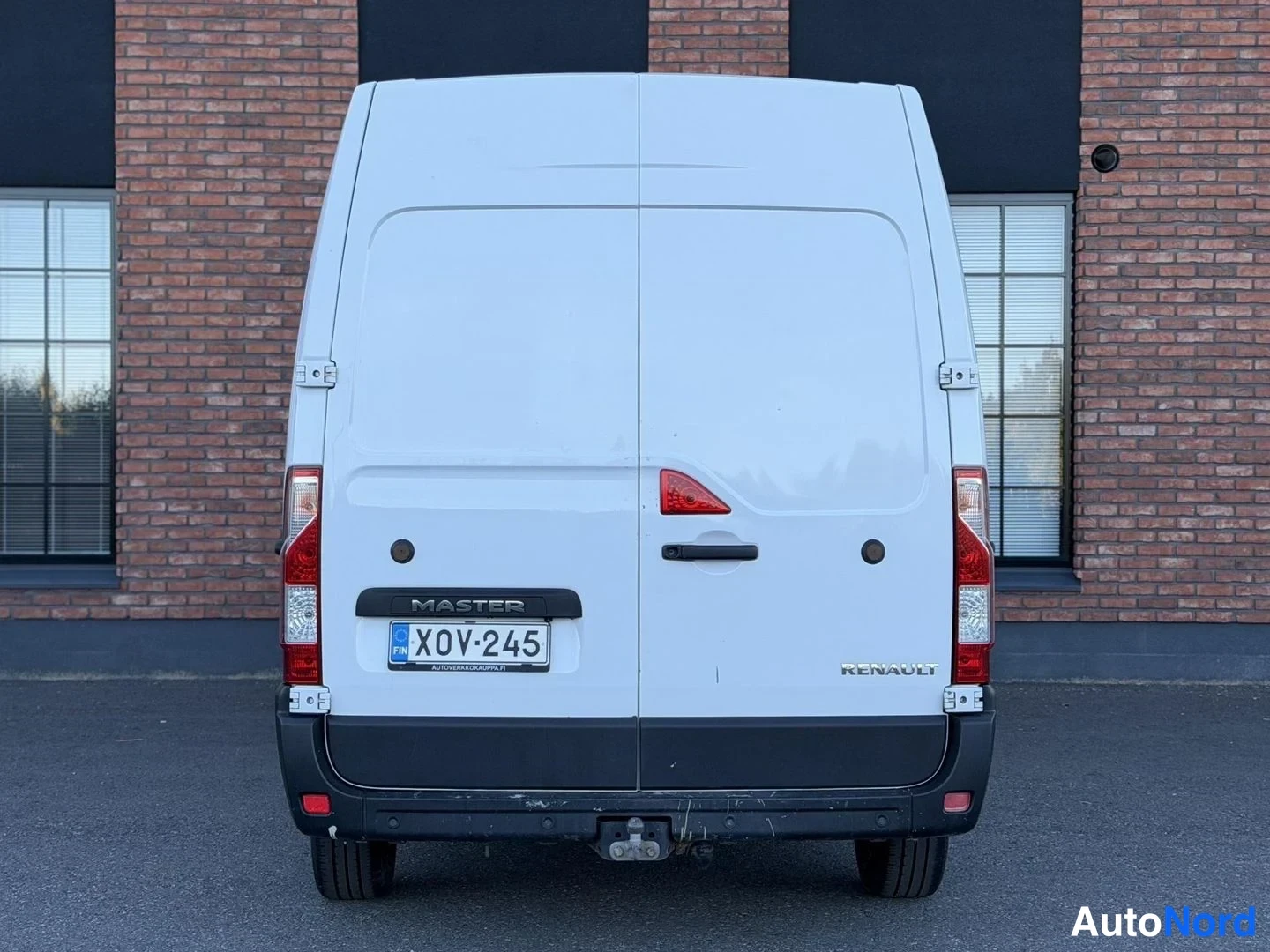 White Renault Master 2018, rear, photo 12