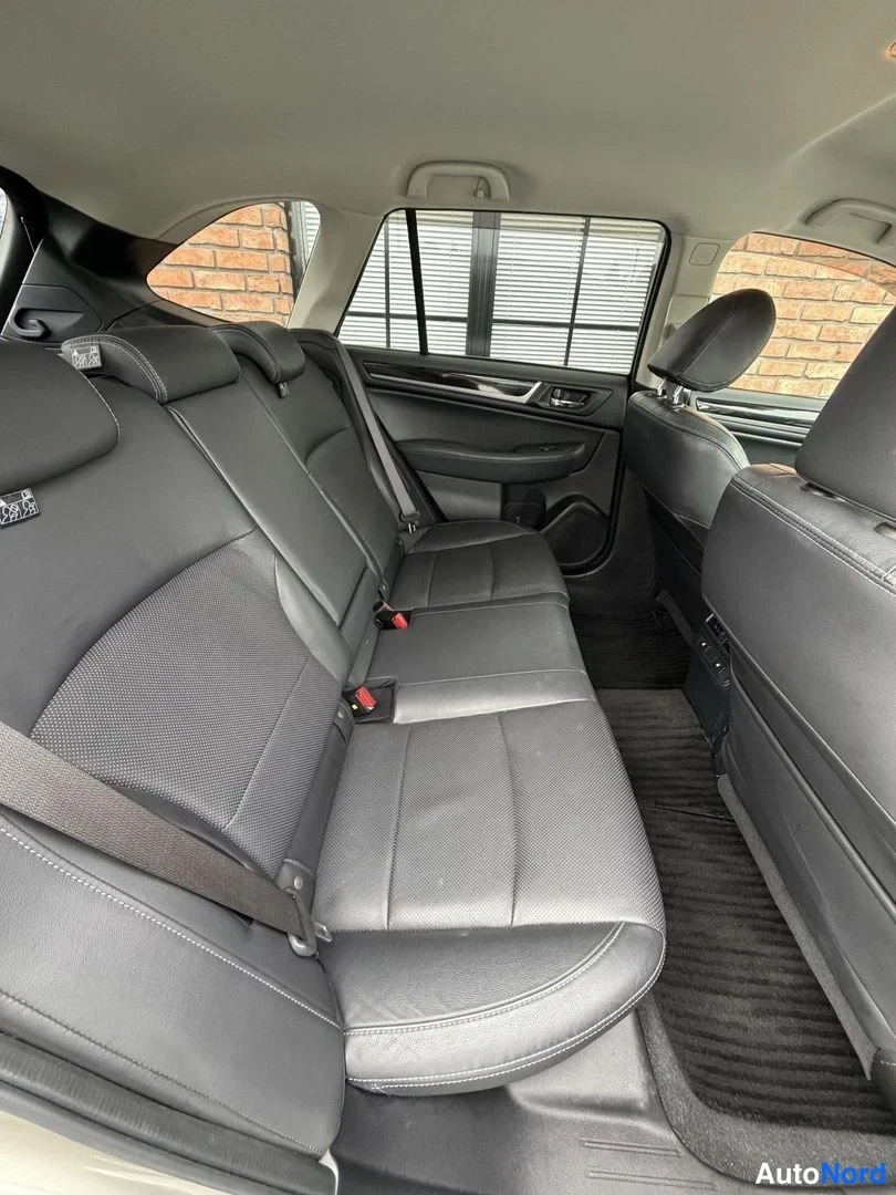 Silver Subaru Legacy 2010, rear seats, photo 19