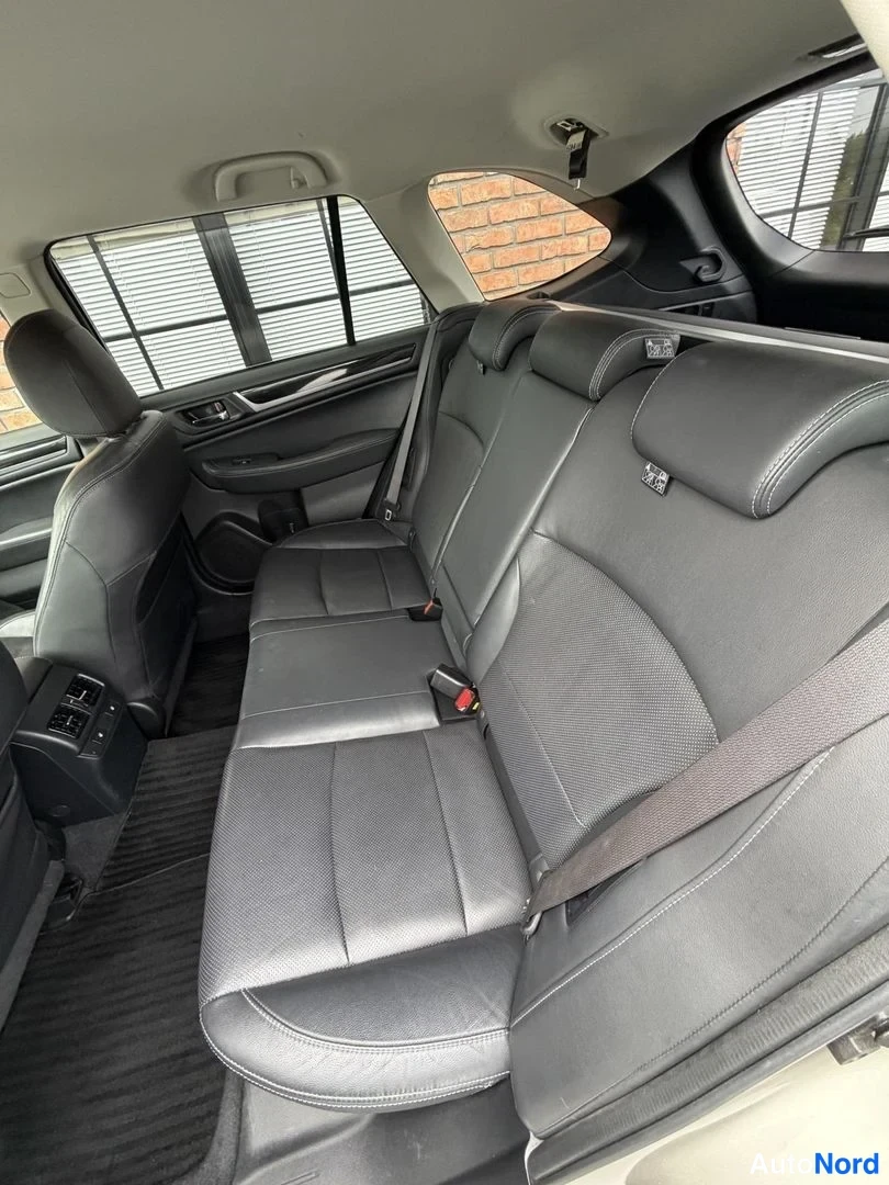 Silver Subaru Legacy 2010, rear seats, photo 20