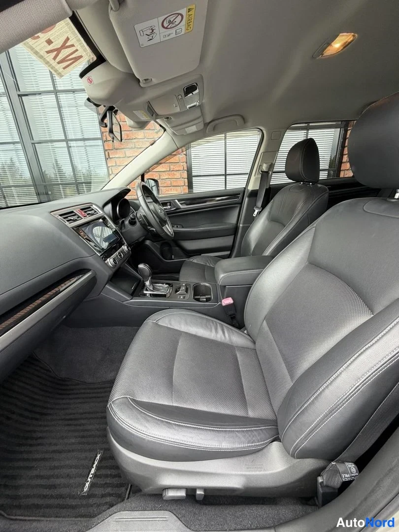 Silver Subaru Legacy 2010, cockpit, photo 17