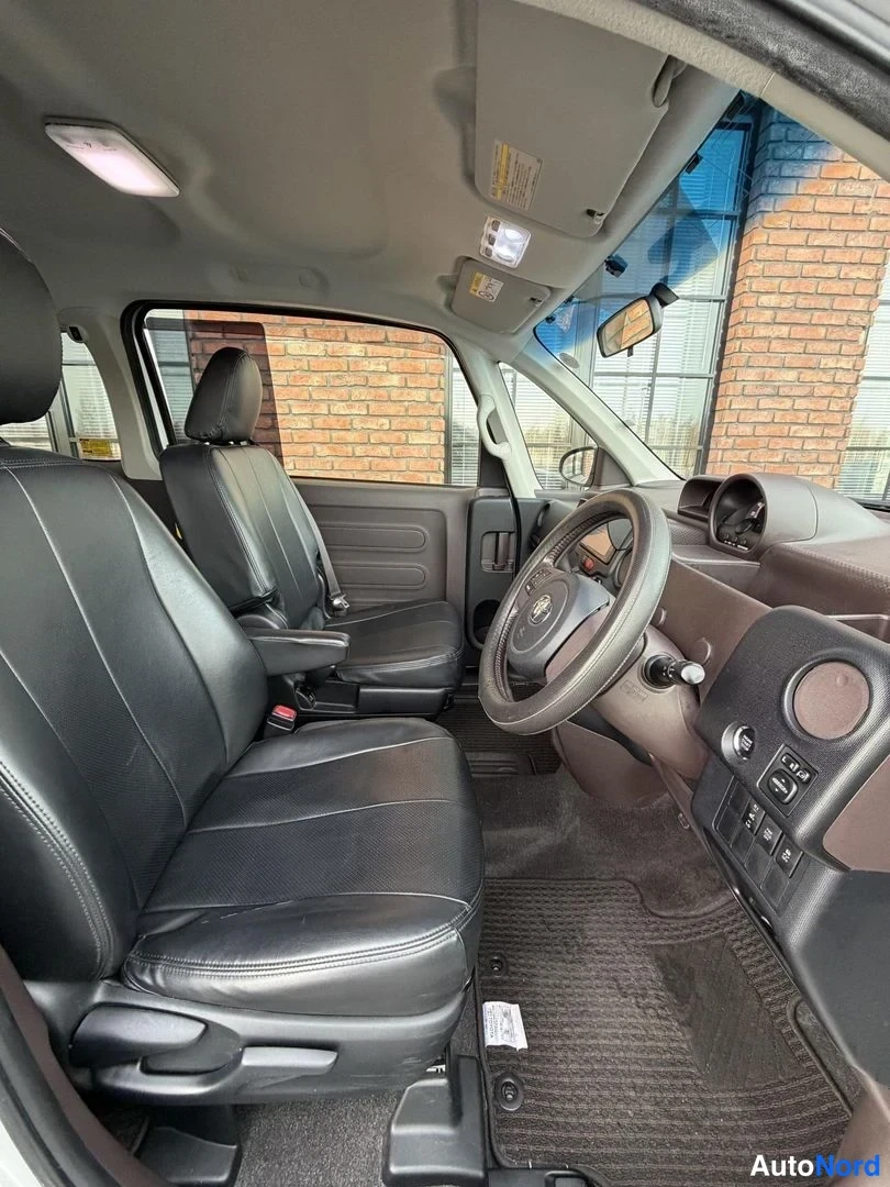 Silver Toyota BB 2013, cockpit, photo 13