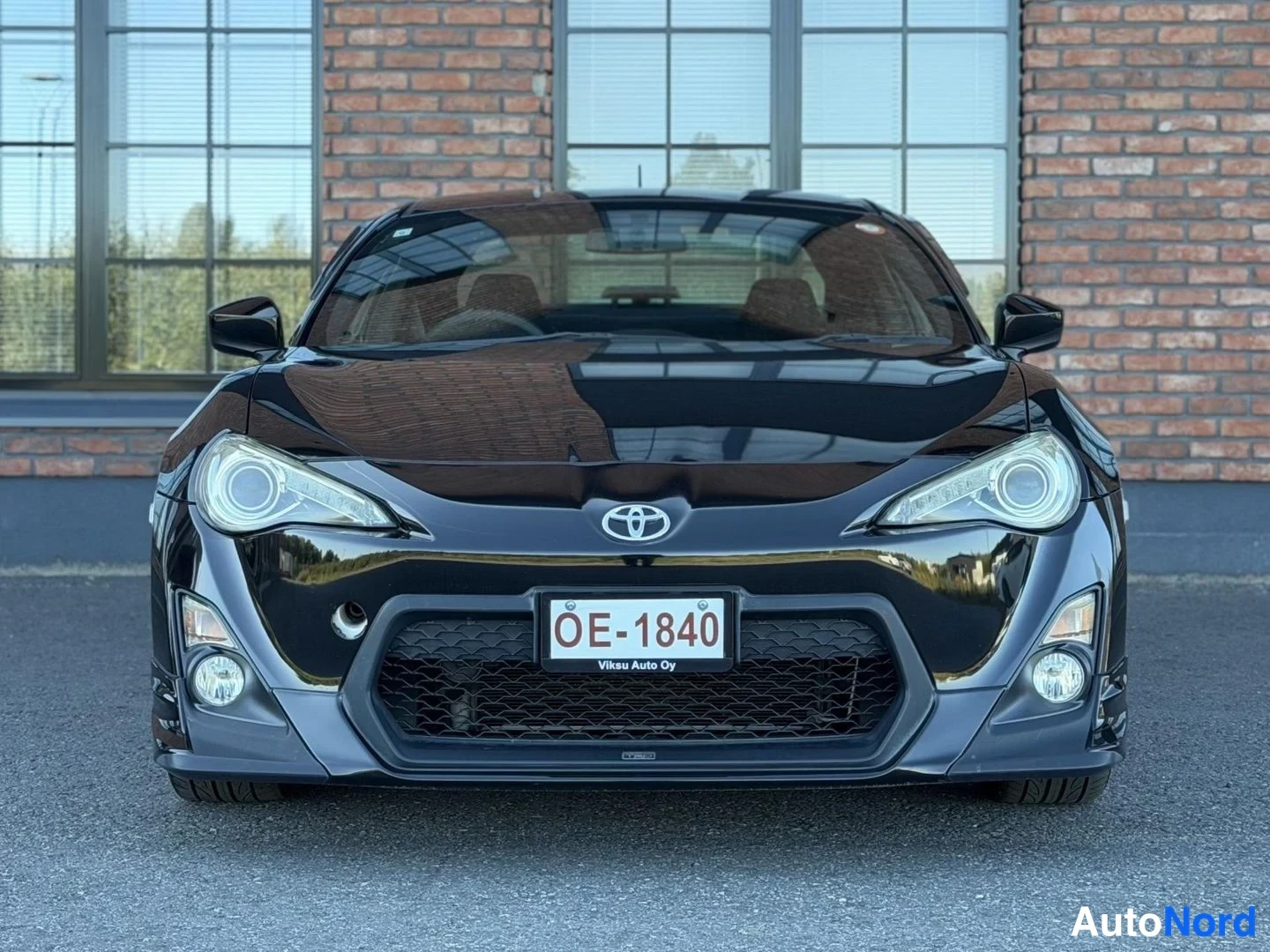 Black Toyota GT86 2013, front, photo 7