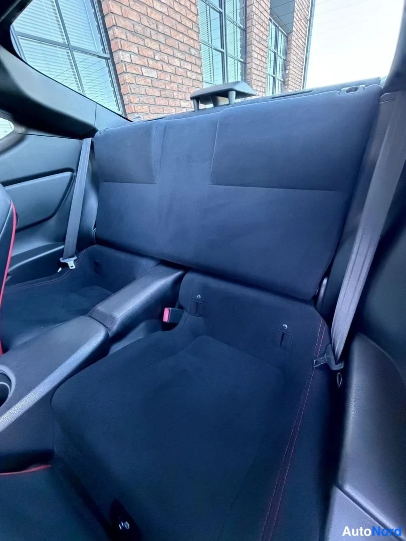 Black Toyota GT86 2013, rear seats, photo 19