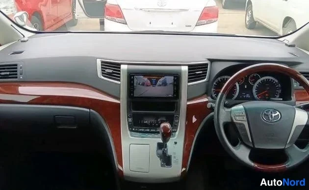 White Toyota Vellfire 2011, cockpit, photo 5