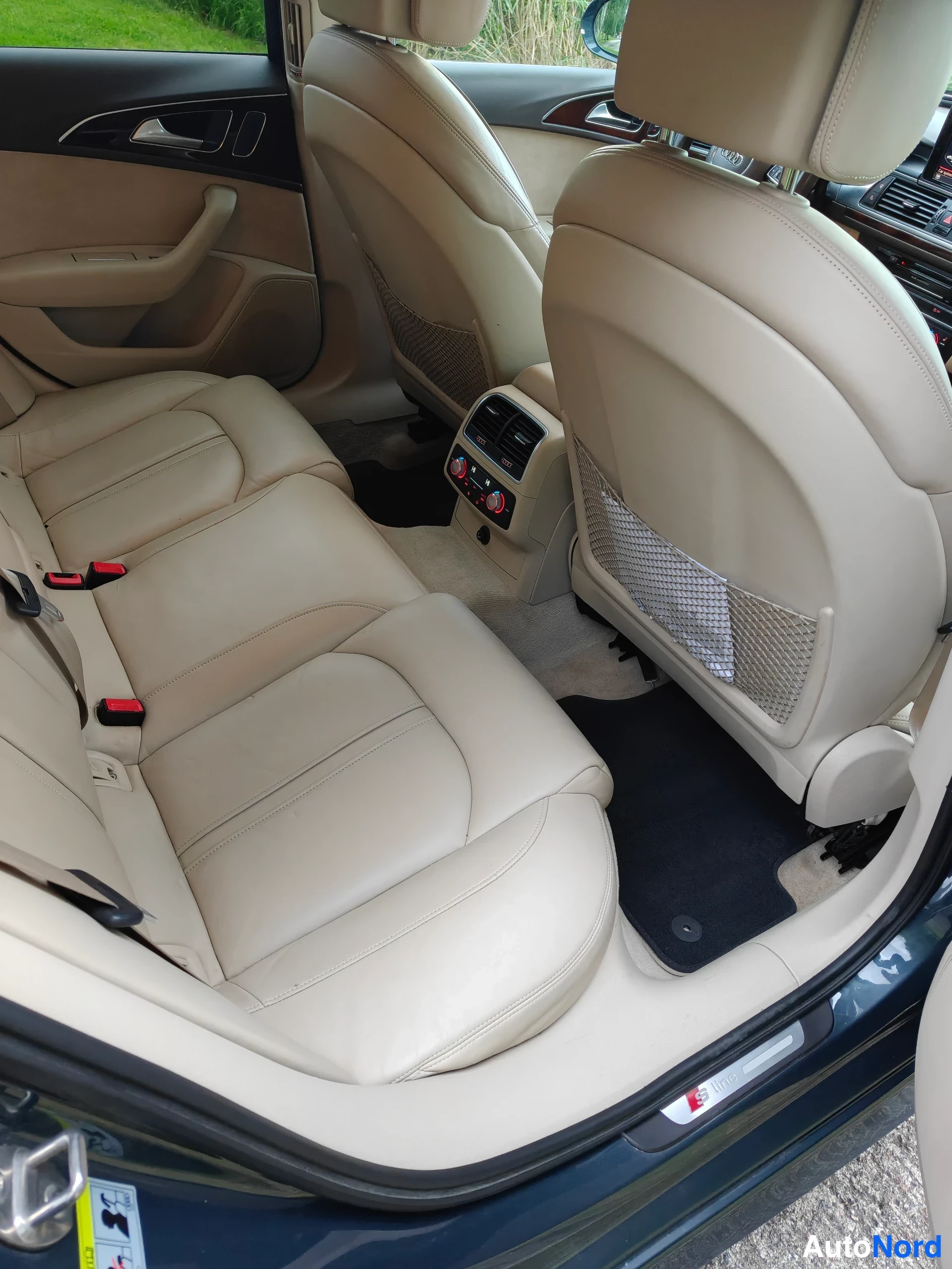 Harmaa Audi A6 2015, takaistuimet, kuva 11