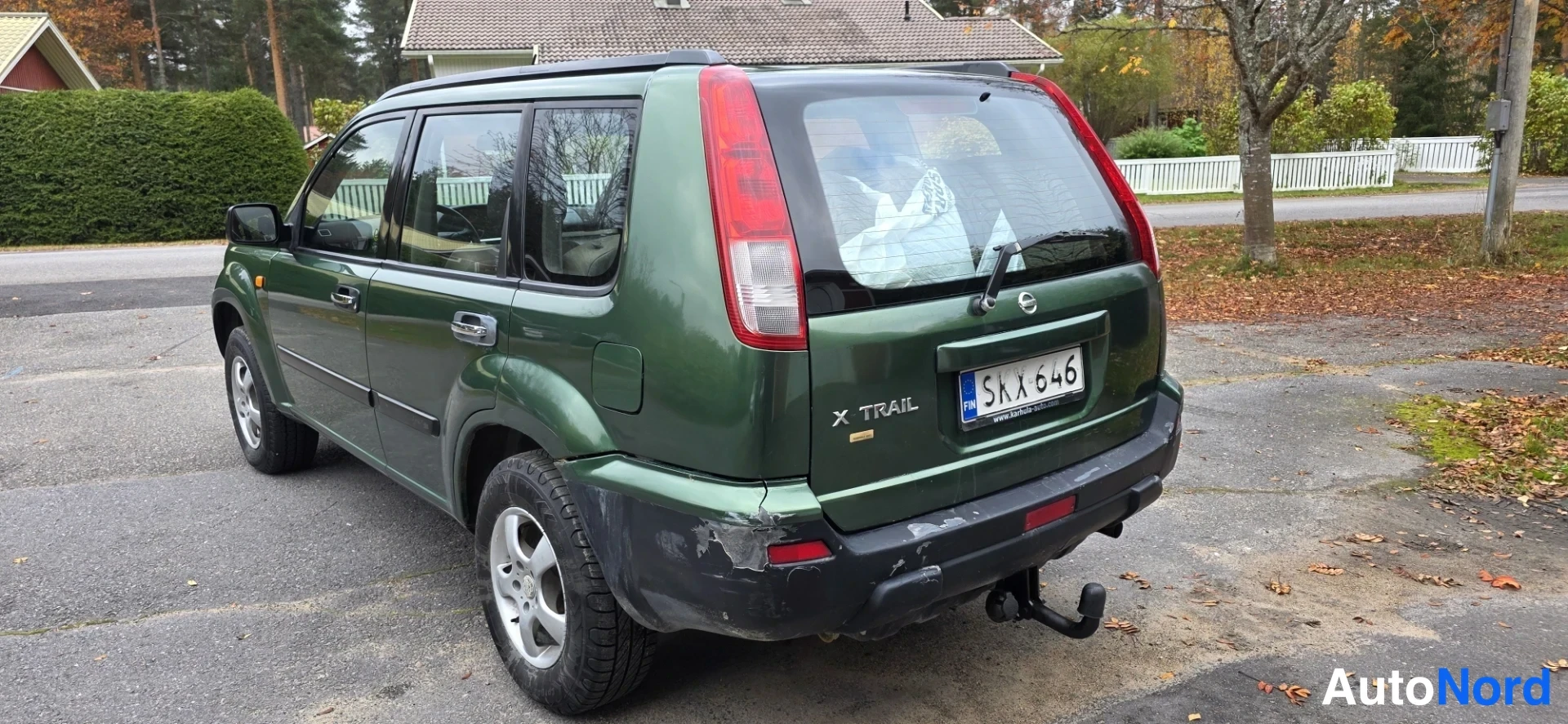Green Nissan X-Trail 2002, rear three-quarter, photo 7