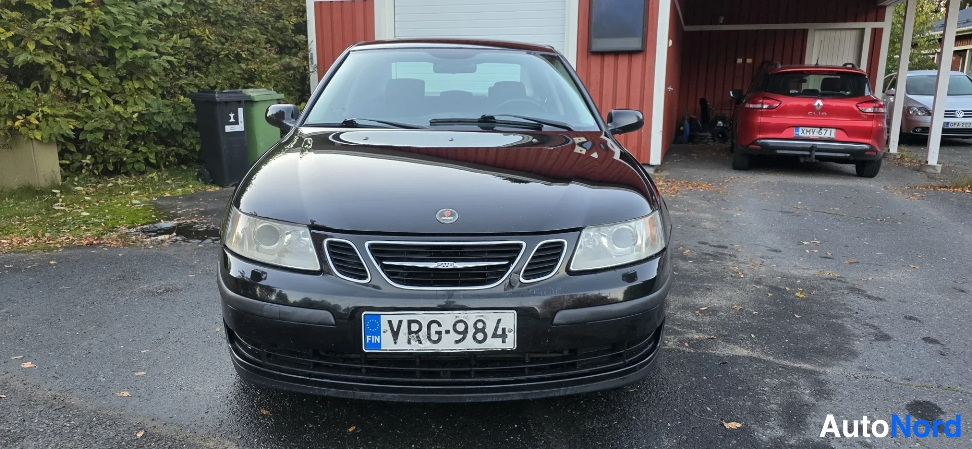 Black Saab 9-3 2004, front, photo 5