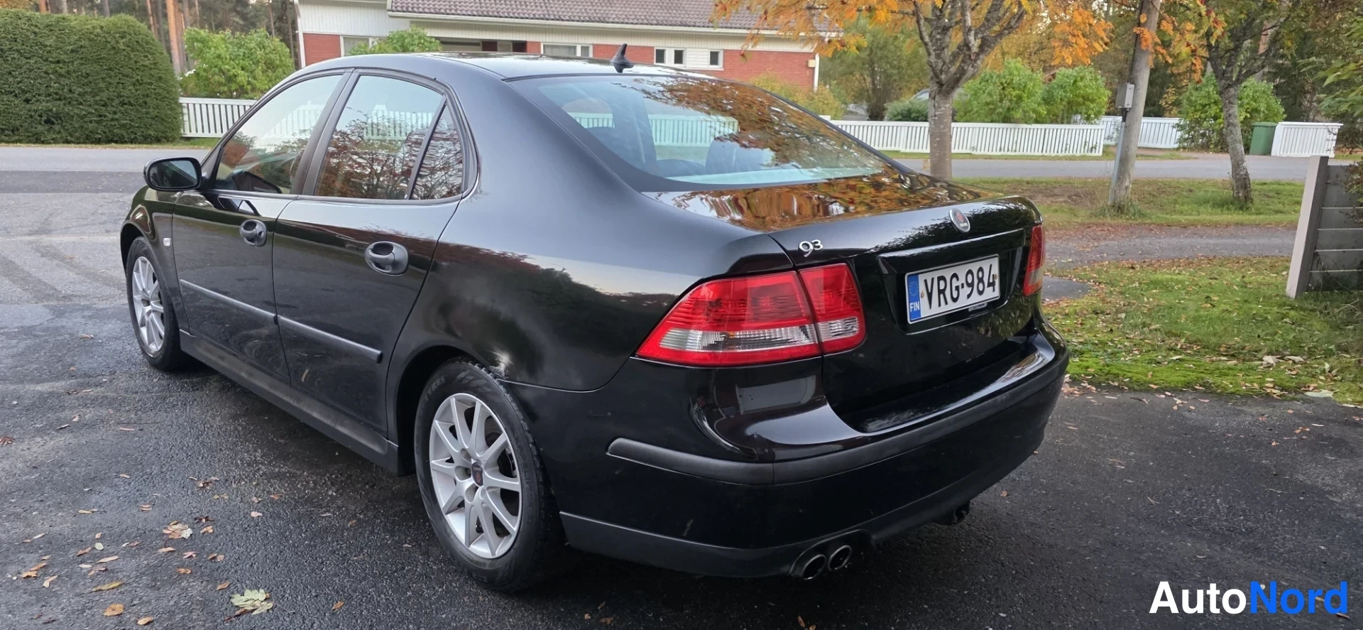 Black Saab 9-3 2004, rear three-quarter, photo 6