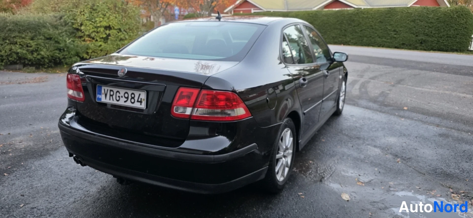 Black Saab 9-3 2004, rear three-quarter, photo 7