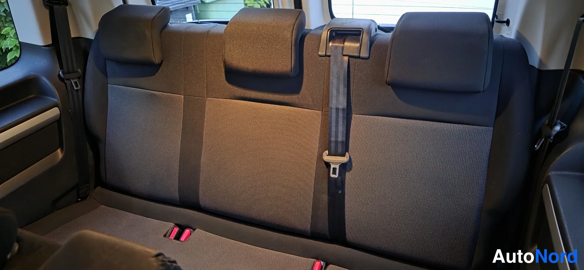 White Toyota Proace Verso 2017, rear seats, photo 14