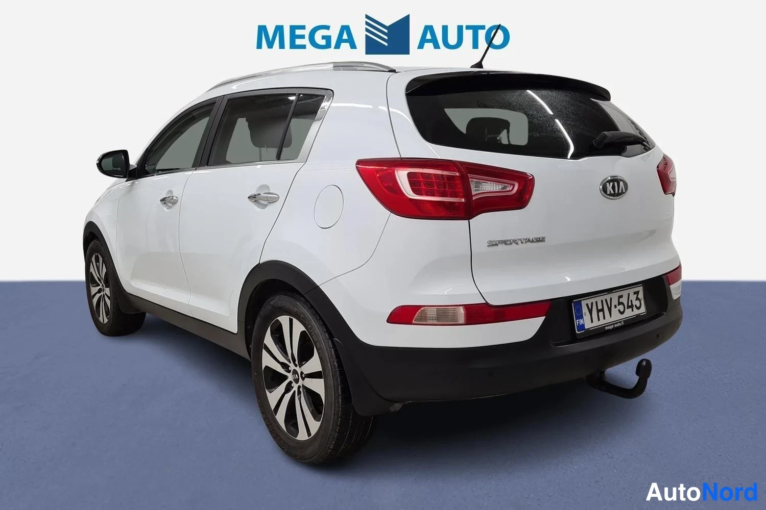 Valkoinen Kia Sportage 2012, takaviisto, kuva 3