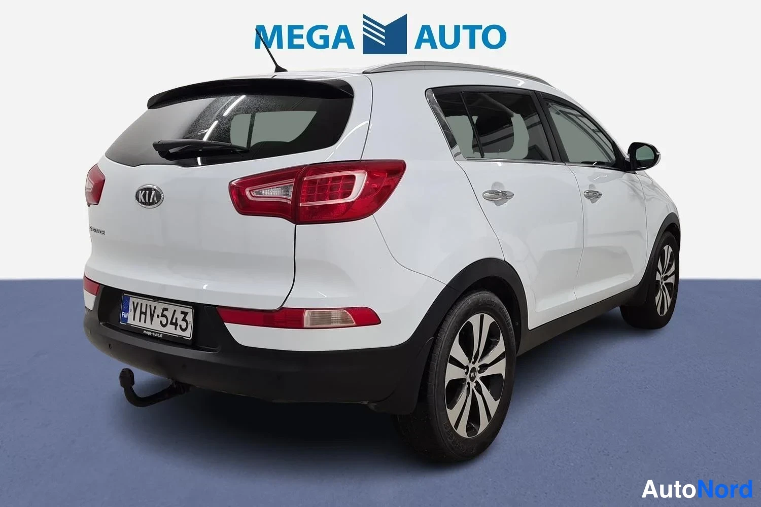 Valkoinen Kia Sportage 2012, takaviisto, kuva 4