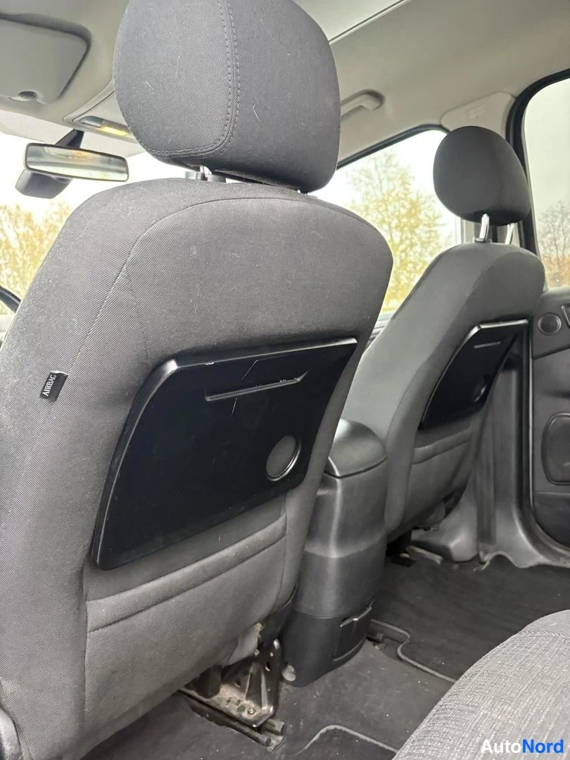 Harmaa Ford Galaxy 2010, etuistuimet, kuva 8