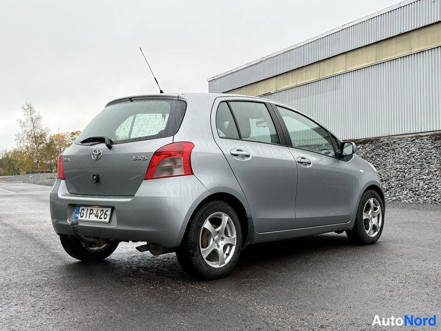 Hopea Toyota YARIS 2006, takaviisto, kuva 4