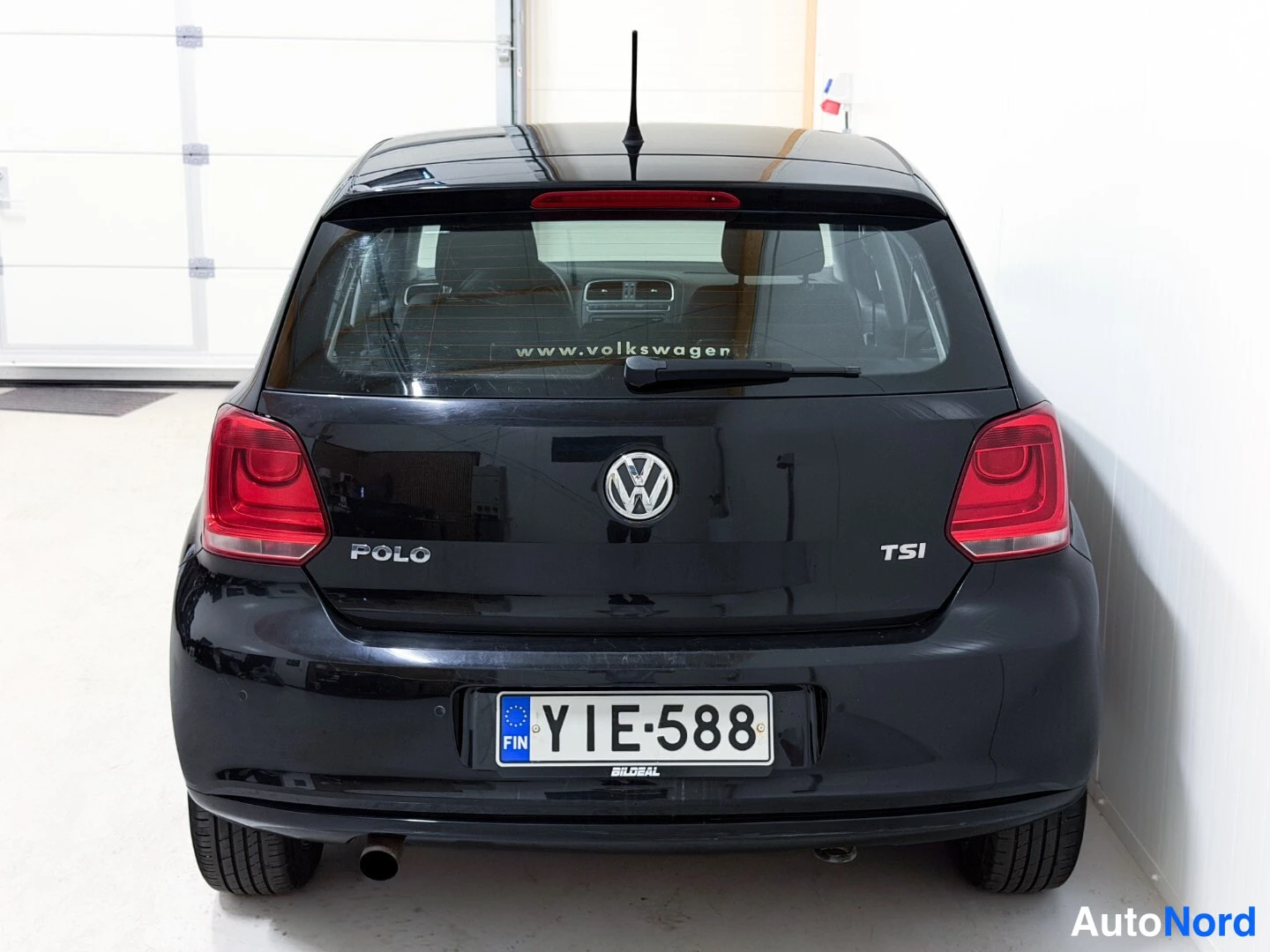 Black Volkswagen Polo 2013, rear, photo 6