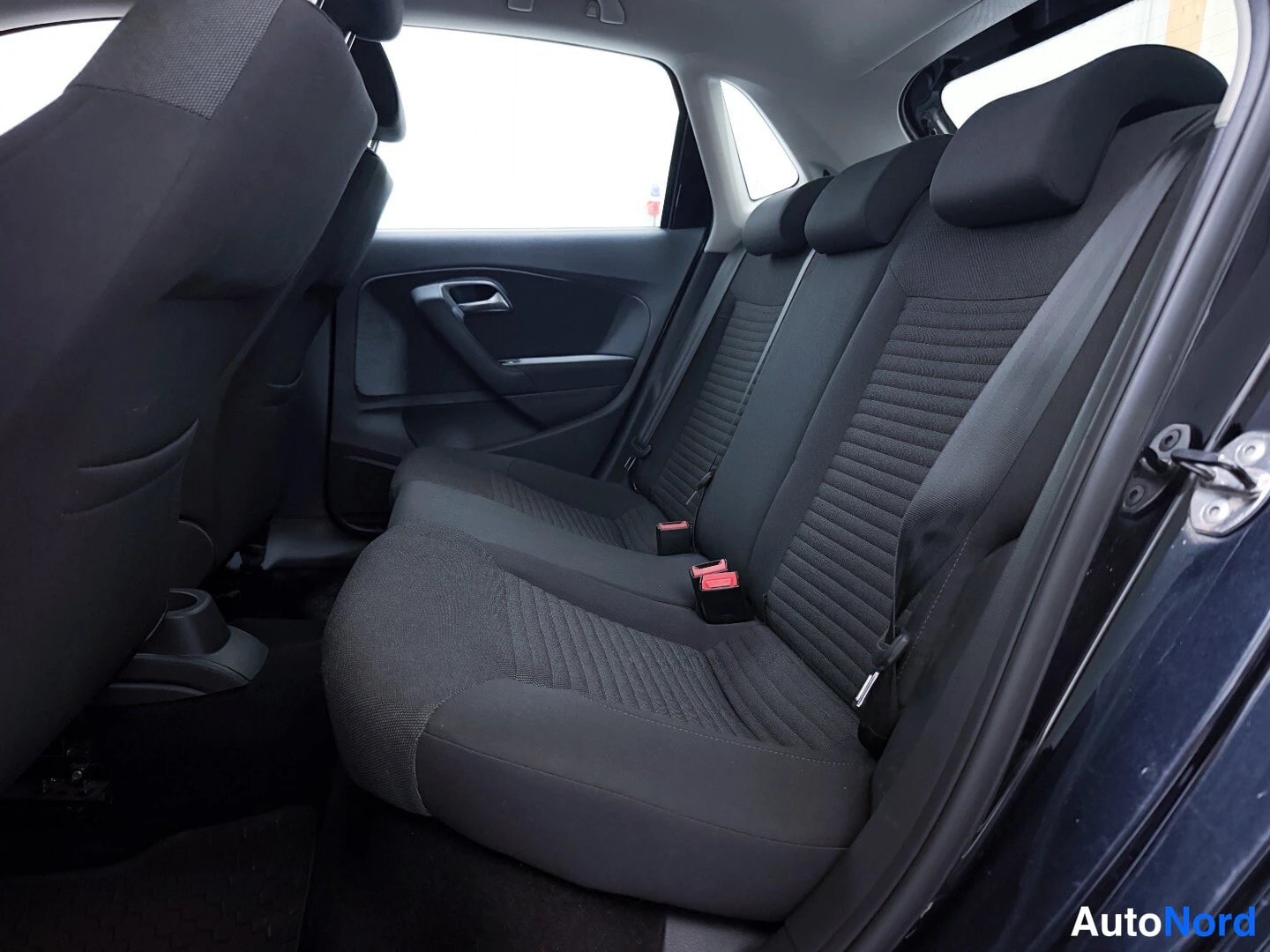 Black Volkswagen Polo 2013, rear seats, photo 12