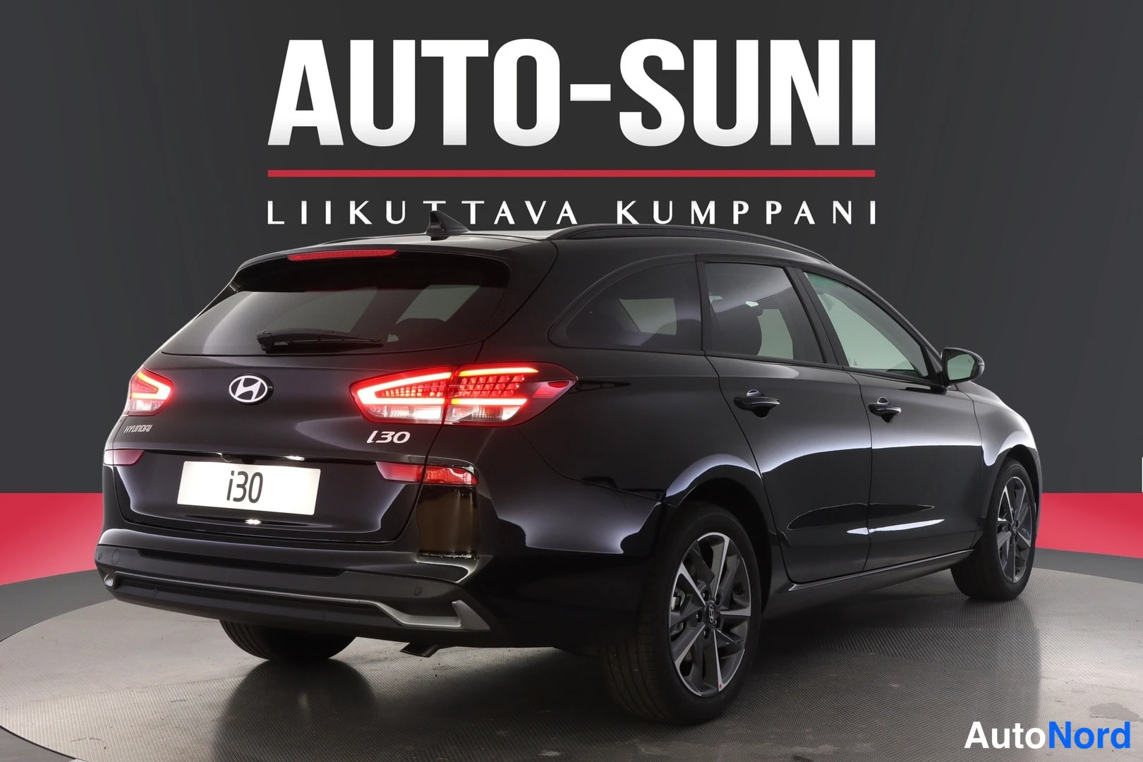 Musta Hyundai i30 2026, takaviisto, kuva 7