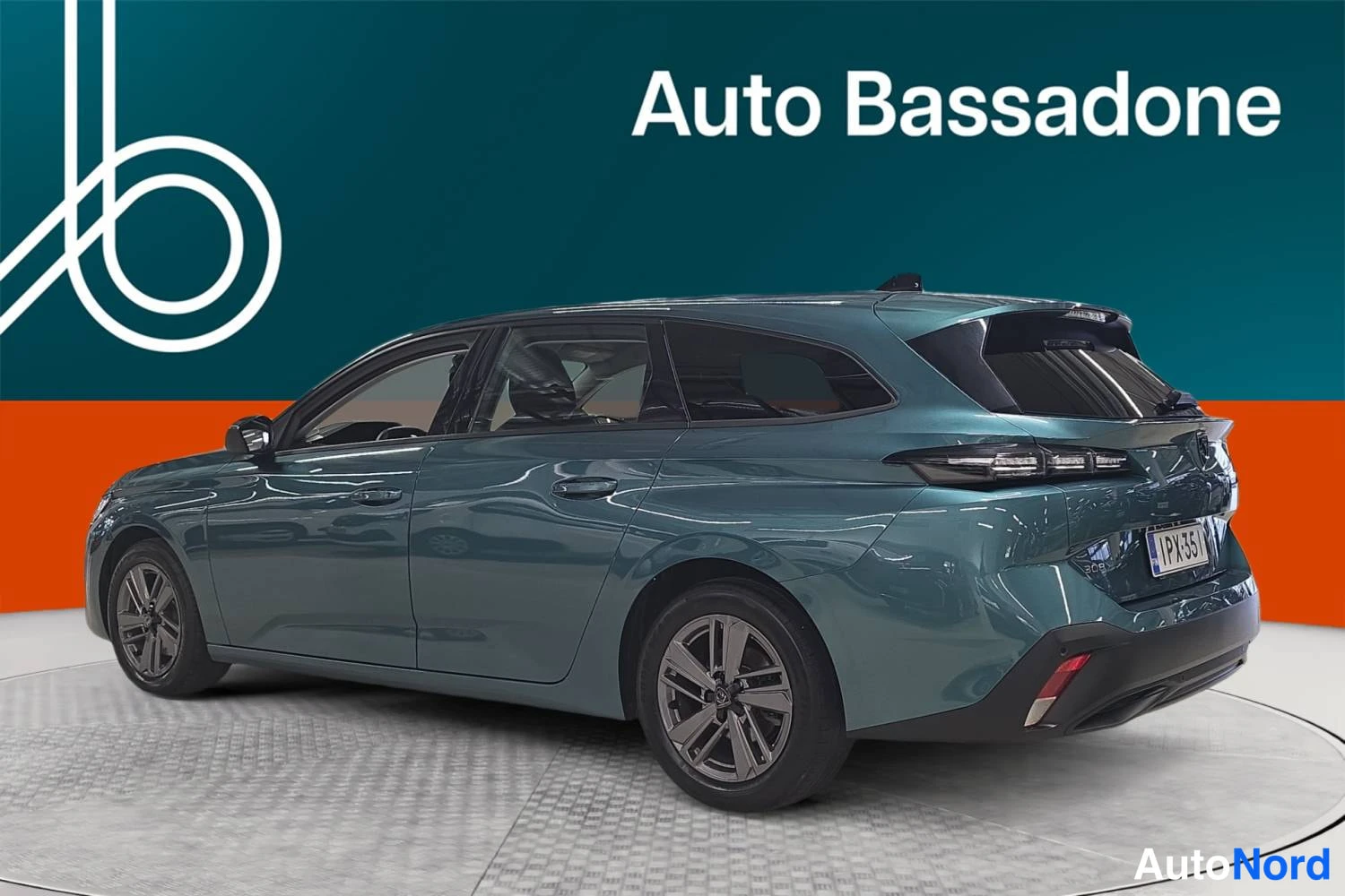 Sininen Peugeot 308 2022, takaviisto, kuva 7