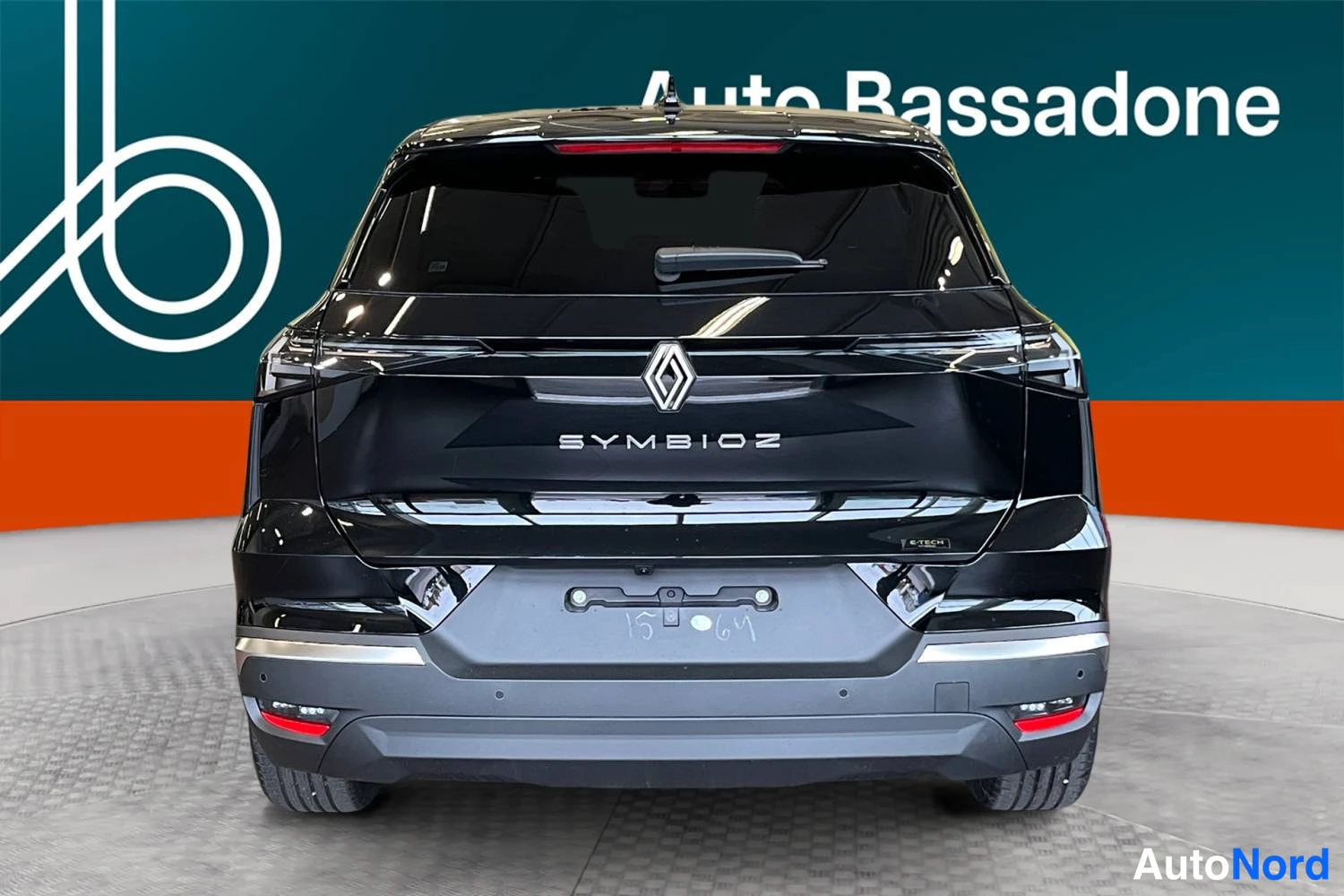 Musta Renault Symbioz 2026, takaa, kuva 8