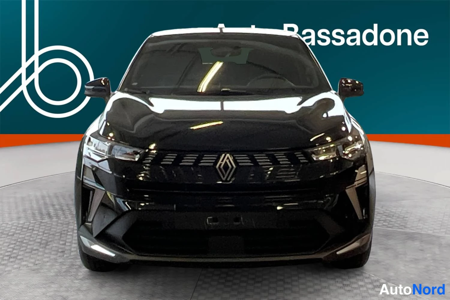 Musta Renault Symbioz 2026, edestä, kuva 4