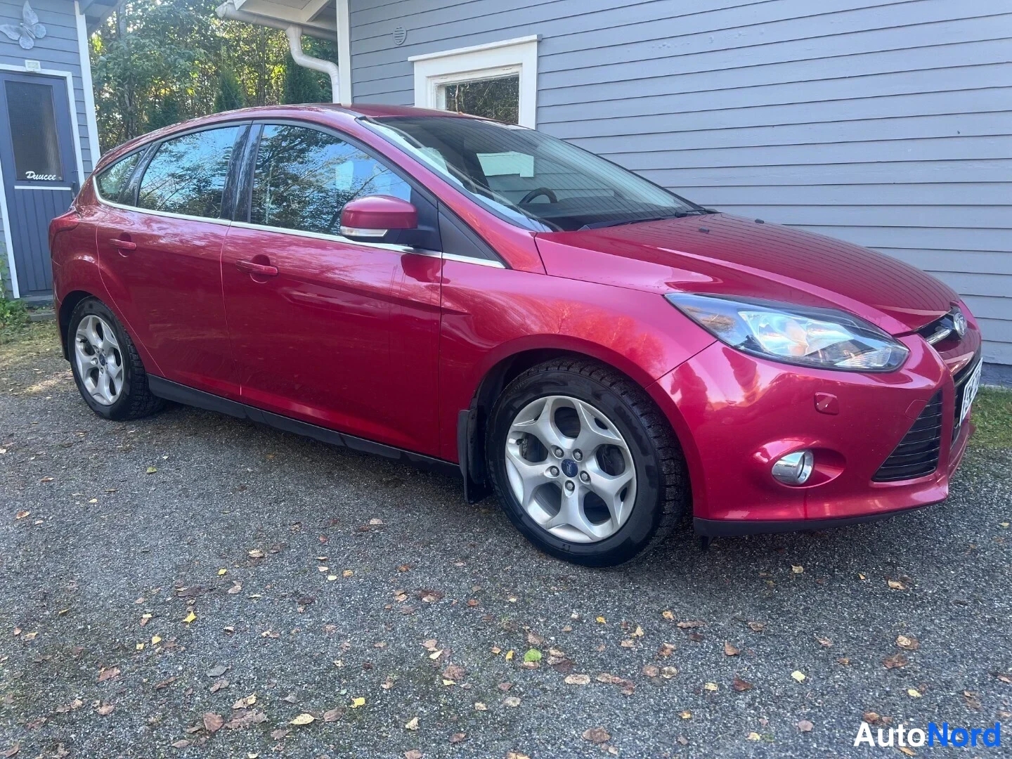 Ford Focus 1.0 EcoBoost 125 hp Titanium 2012