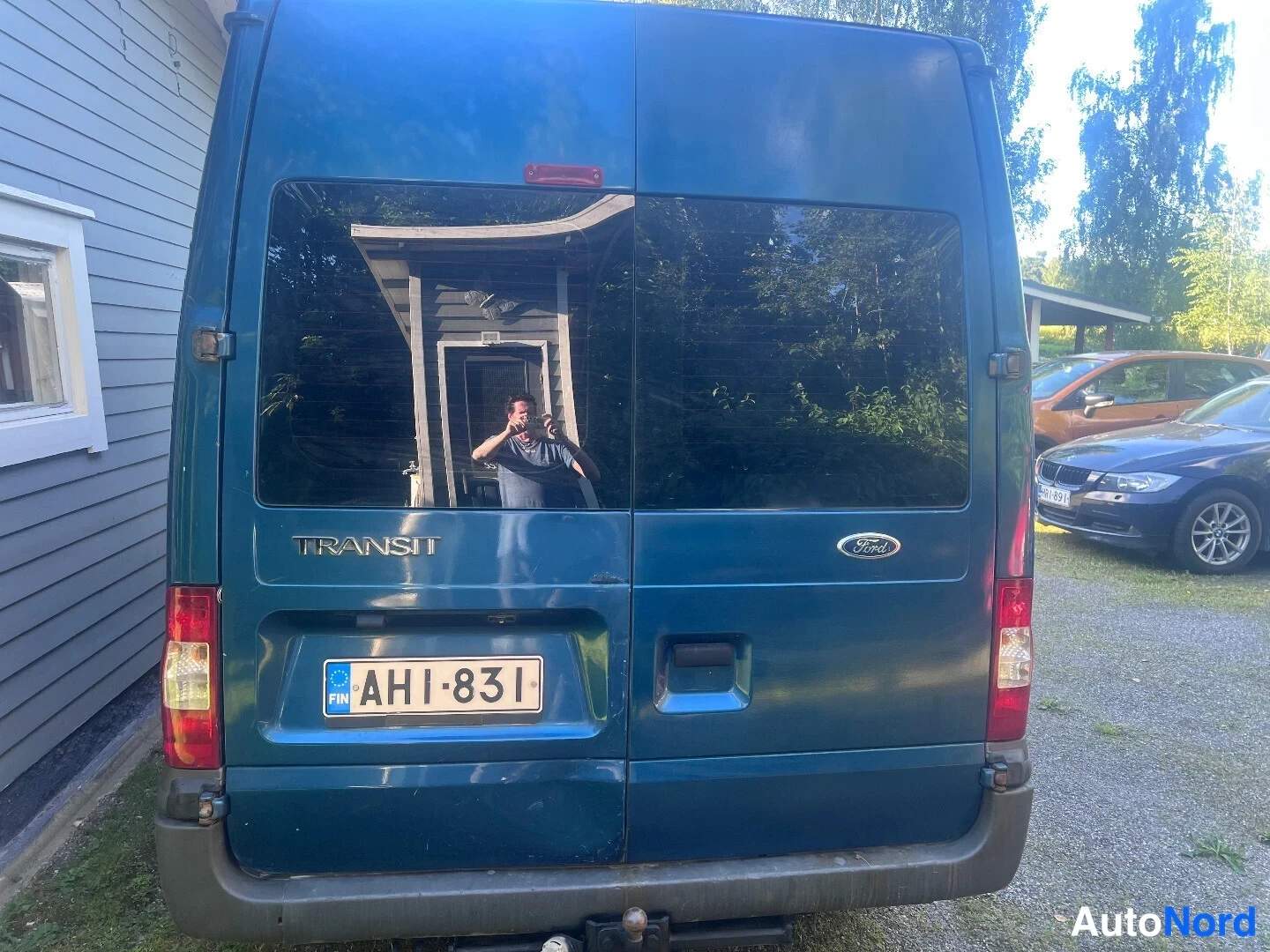 Blue Ford Transit 2007, rear, photo 5