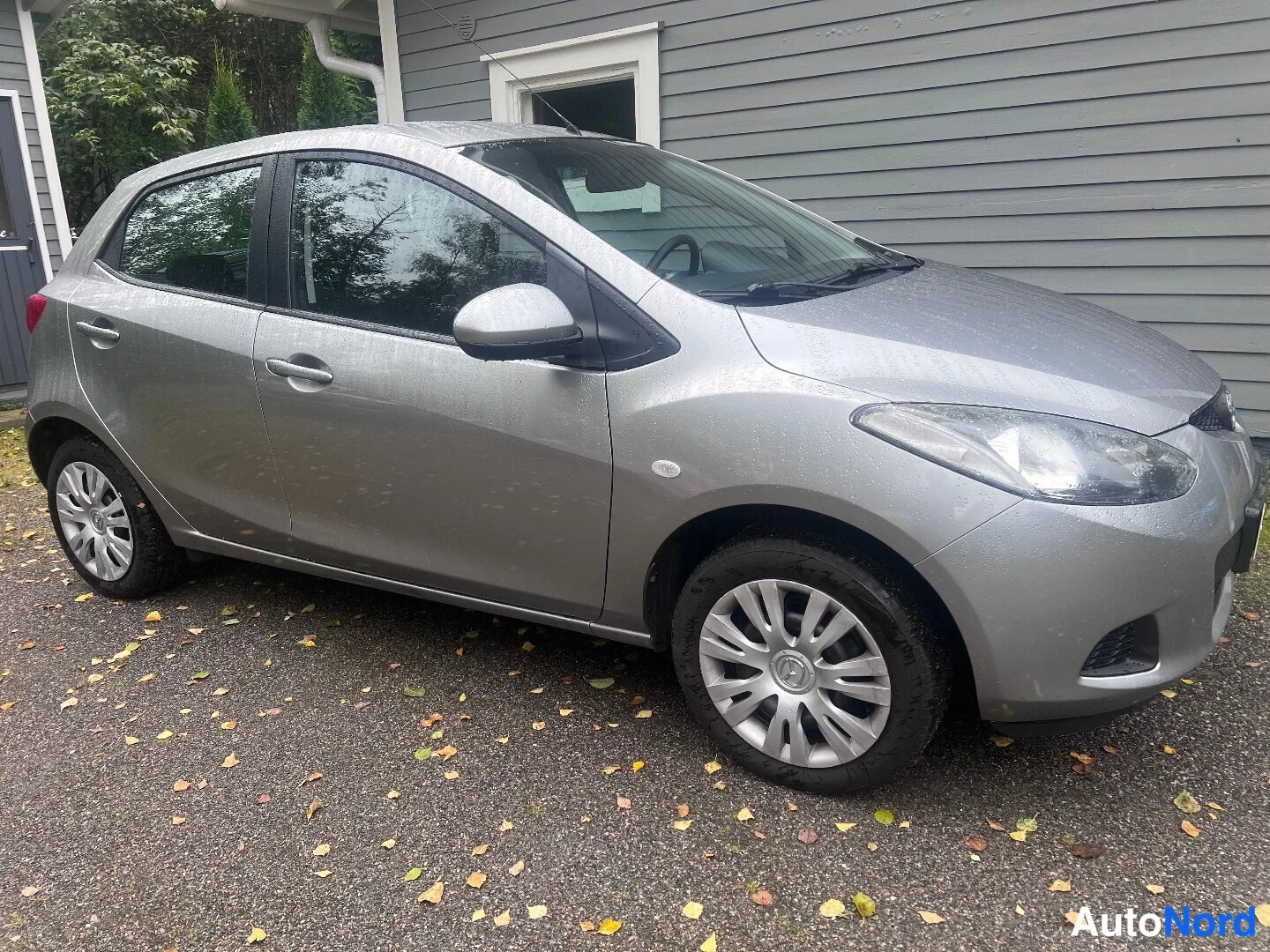 Mazda 2 1,3 Elegance 2010