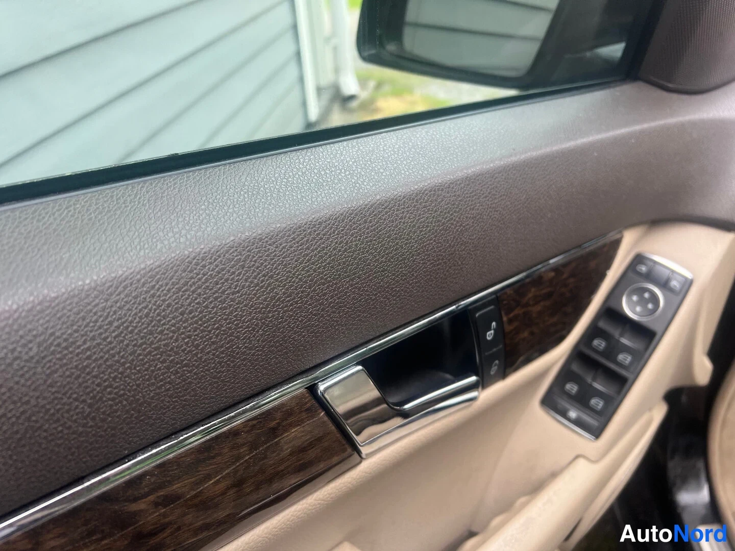 Black Mercedes-Benz C 200 CDI 2010, detail, photo 11