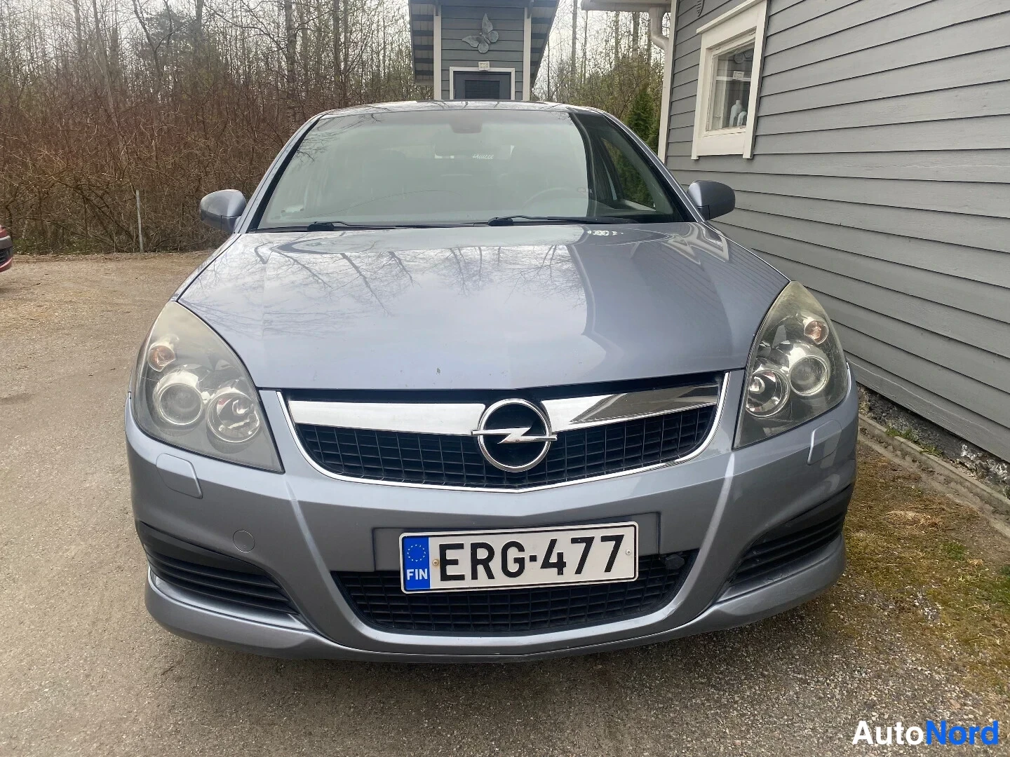 Silver Opel Vectra 2008, front, photo 2