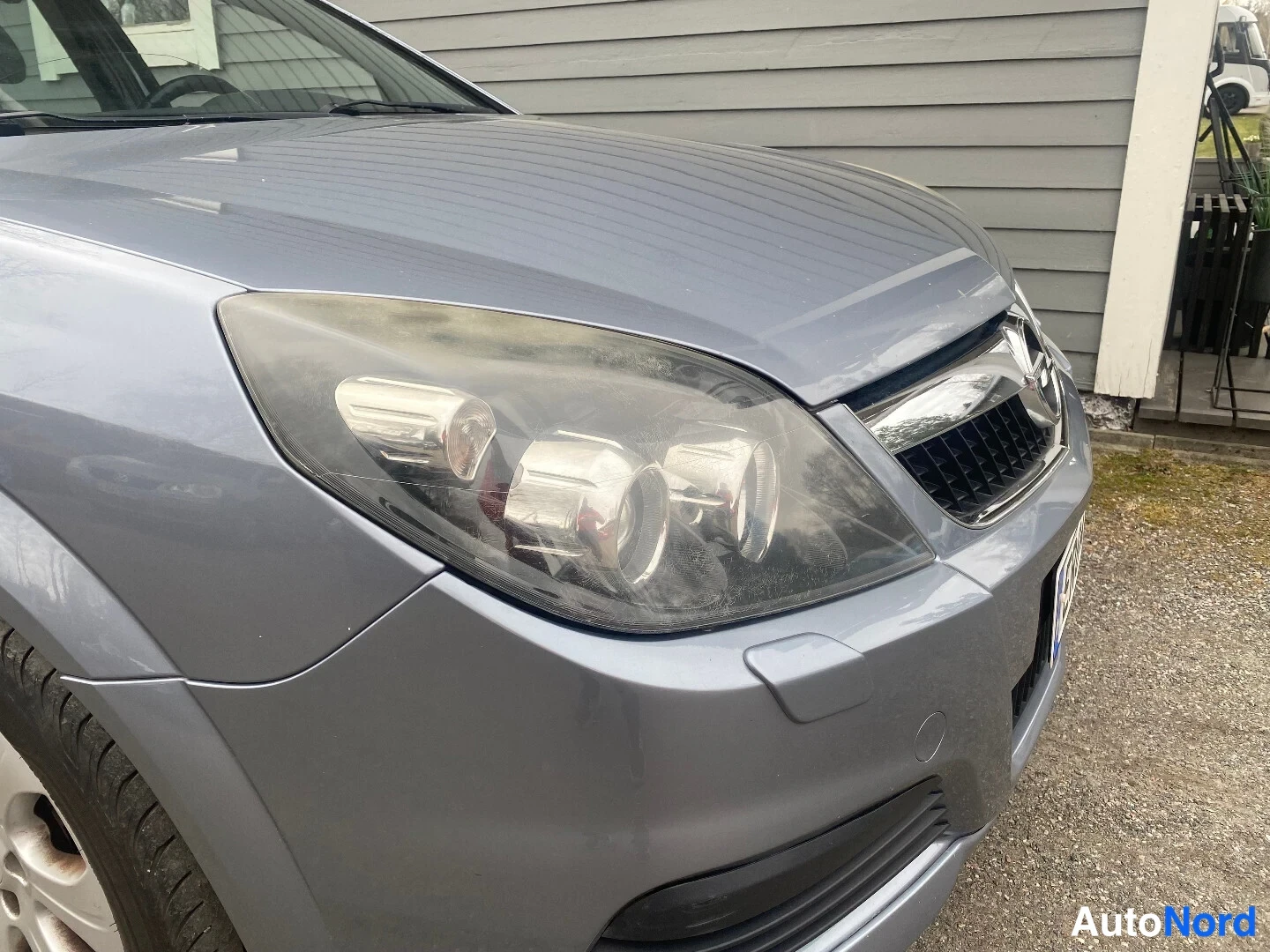 Silver Opel Vectra 2008, detail, photo 9
