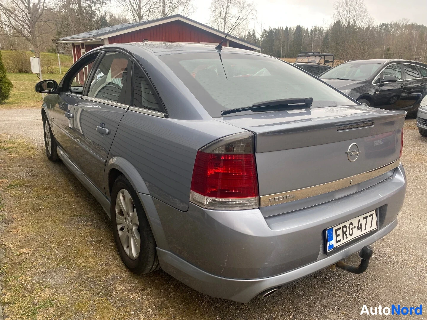 Silver Opel Vectra 2008, rear three-quarter, photo 4