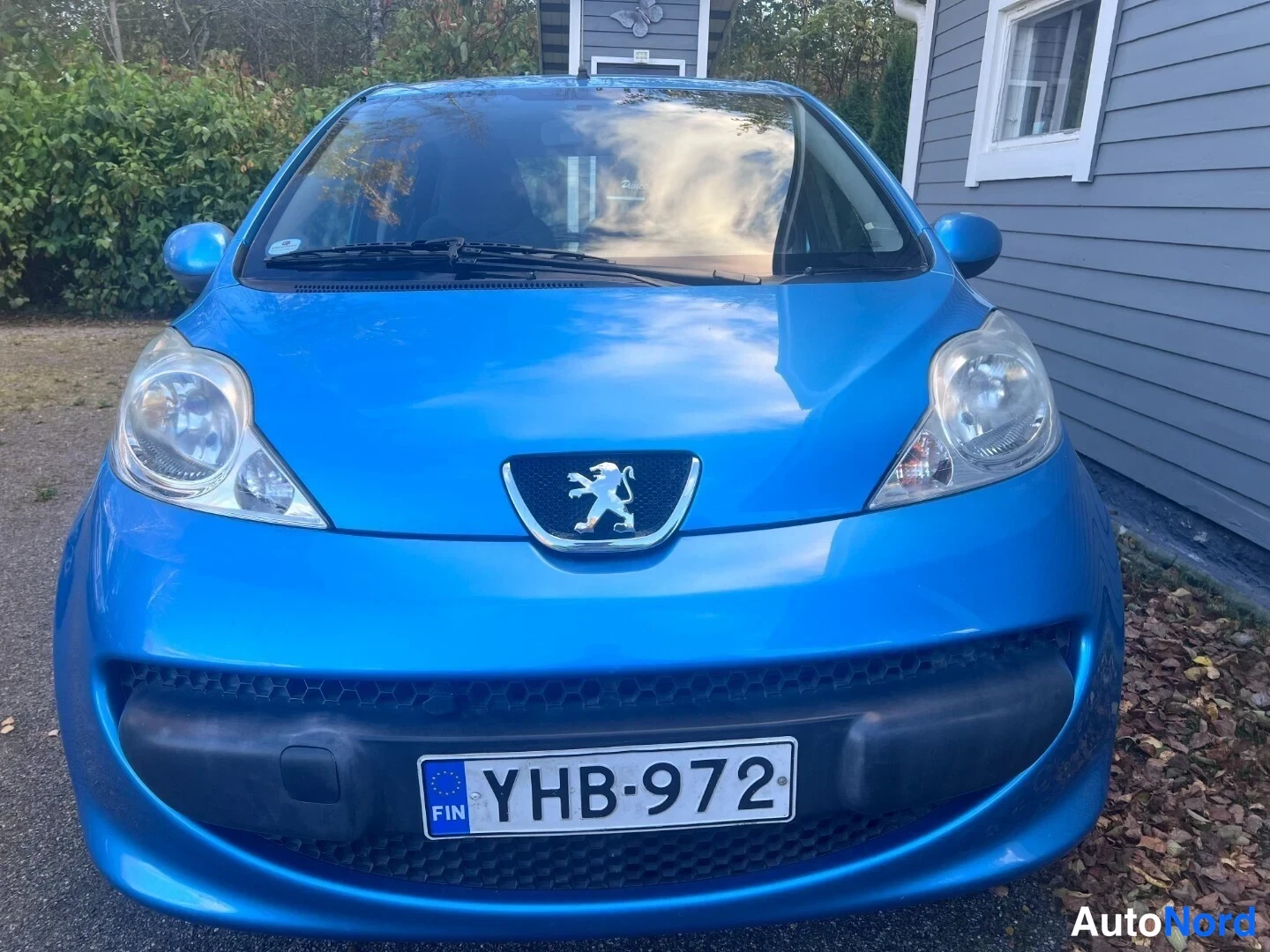 Blue Peugeot 107 2008, front, photo 2