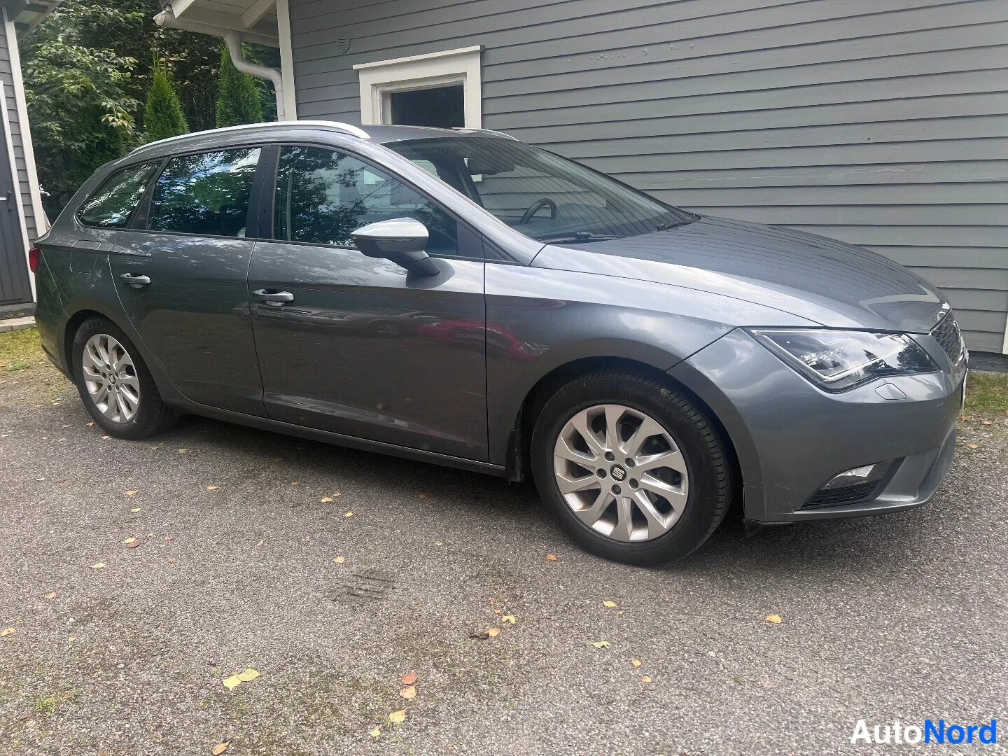 Grey Seat Leon ST 2015, photo 14