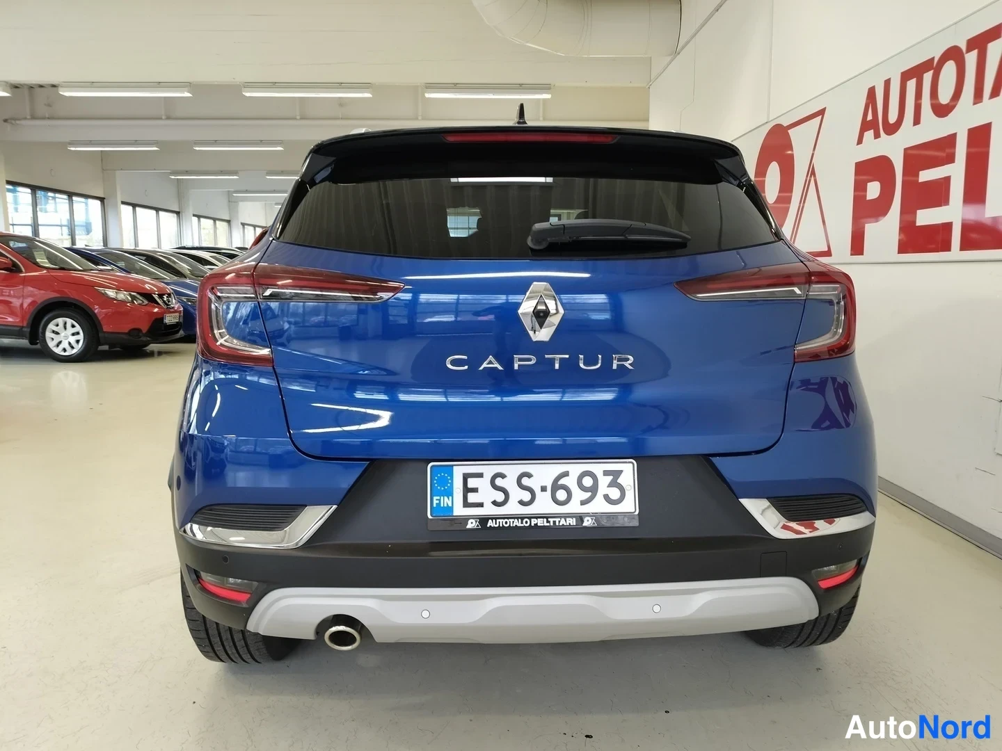 Sininen Renault Captur 2021, takaa, kuva 8