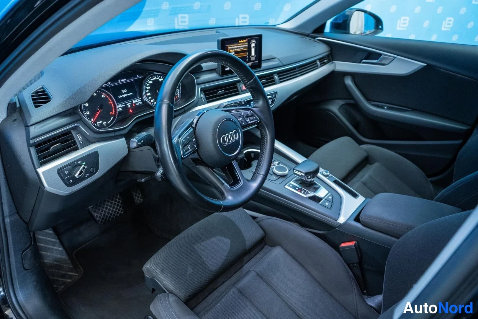 Black Audi A4 2016, cockpit, photo 8