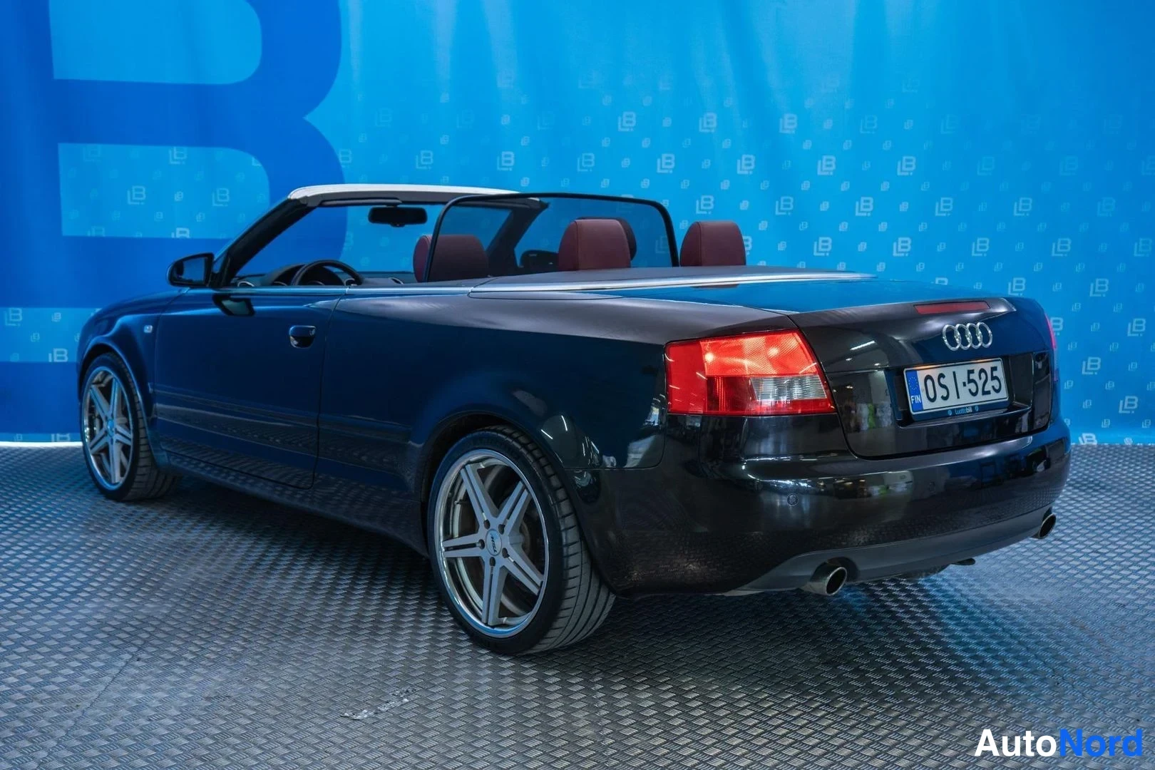 Black Audi A4 2003, rear three-quarter, photo 7