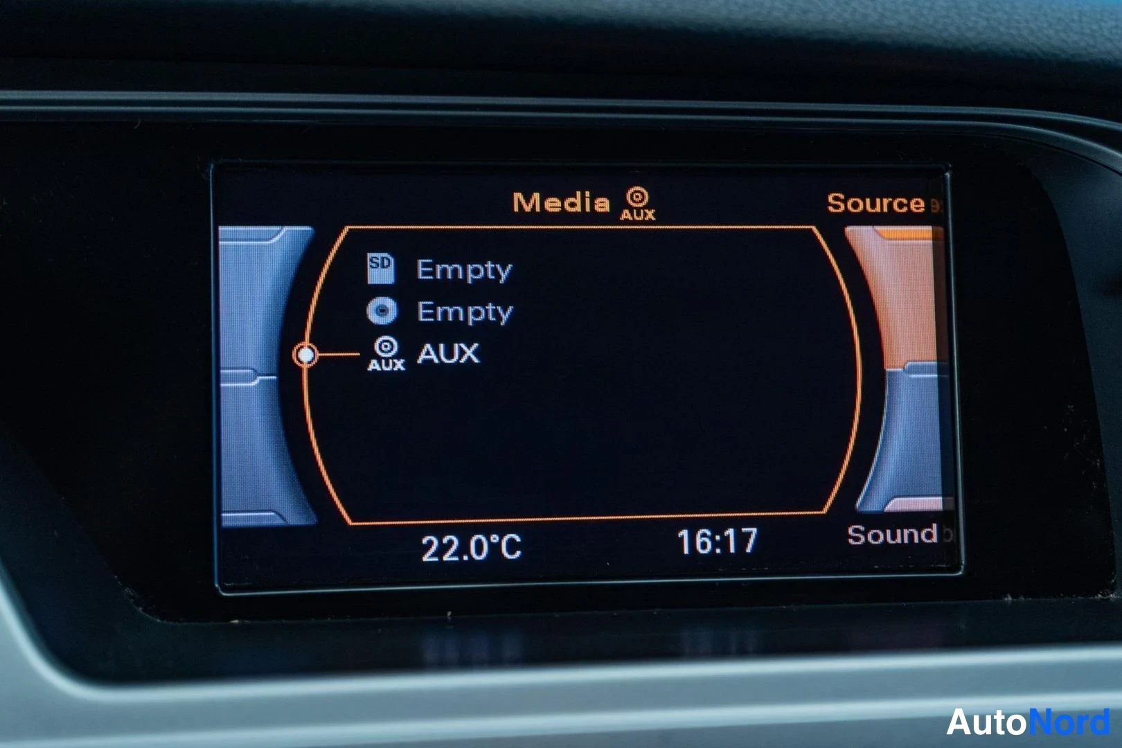 Grey Audi A4 2011, detail, photo 15