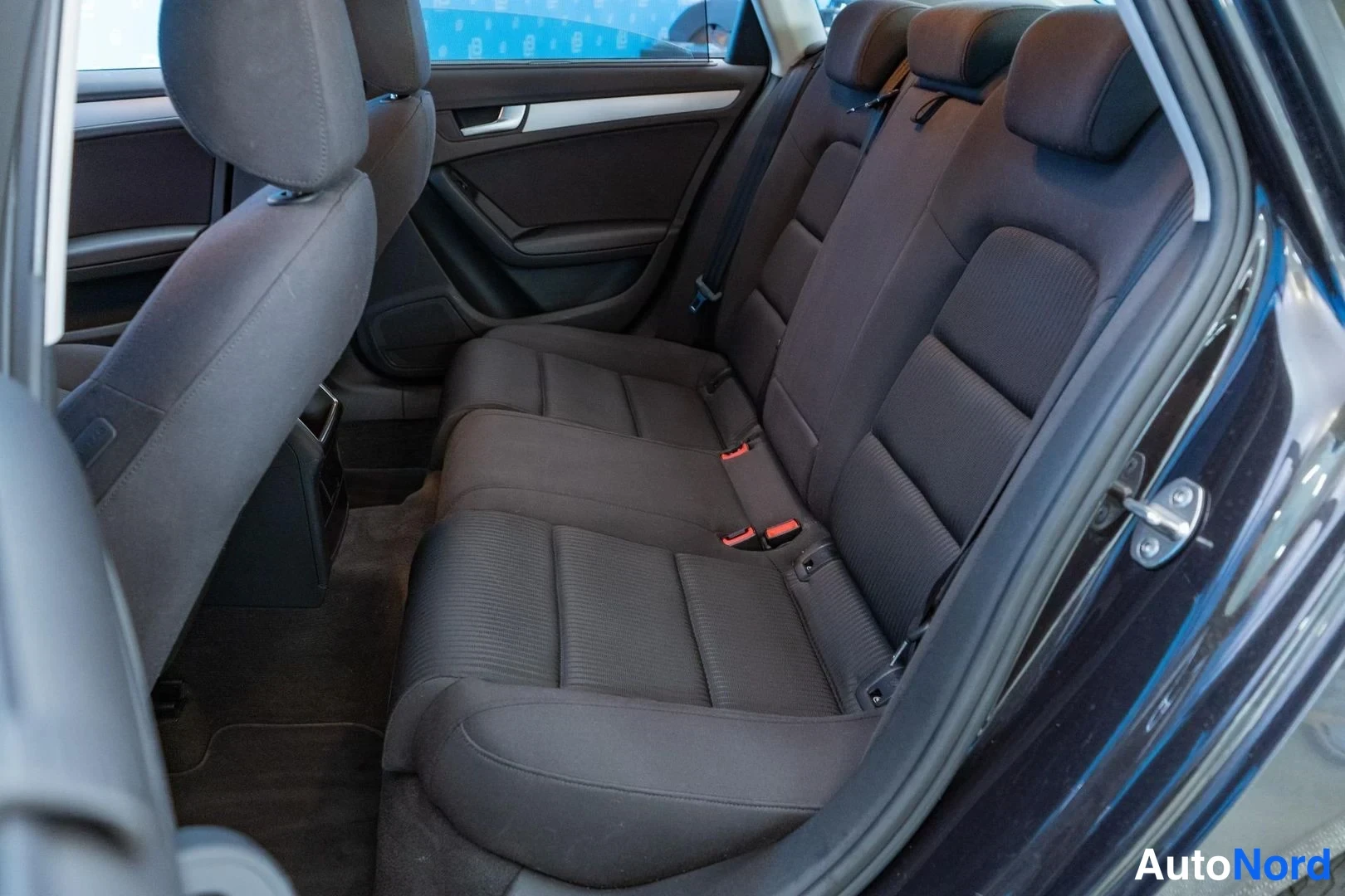 Grey Audi A4 2011, rear seats, photo 10