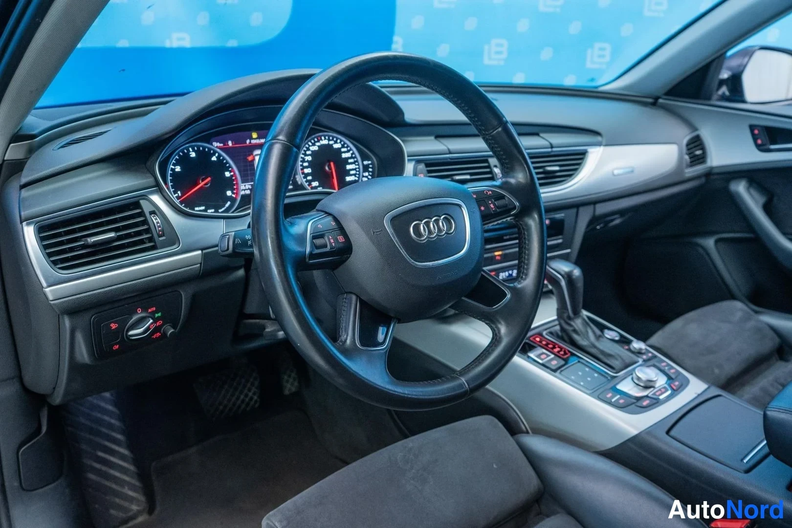 Black Audi A6 2015, cockpit, photo 7