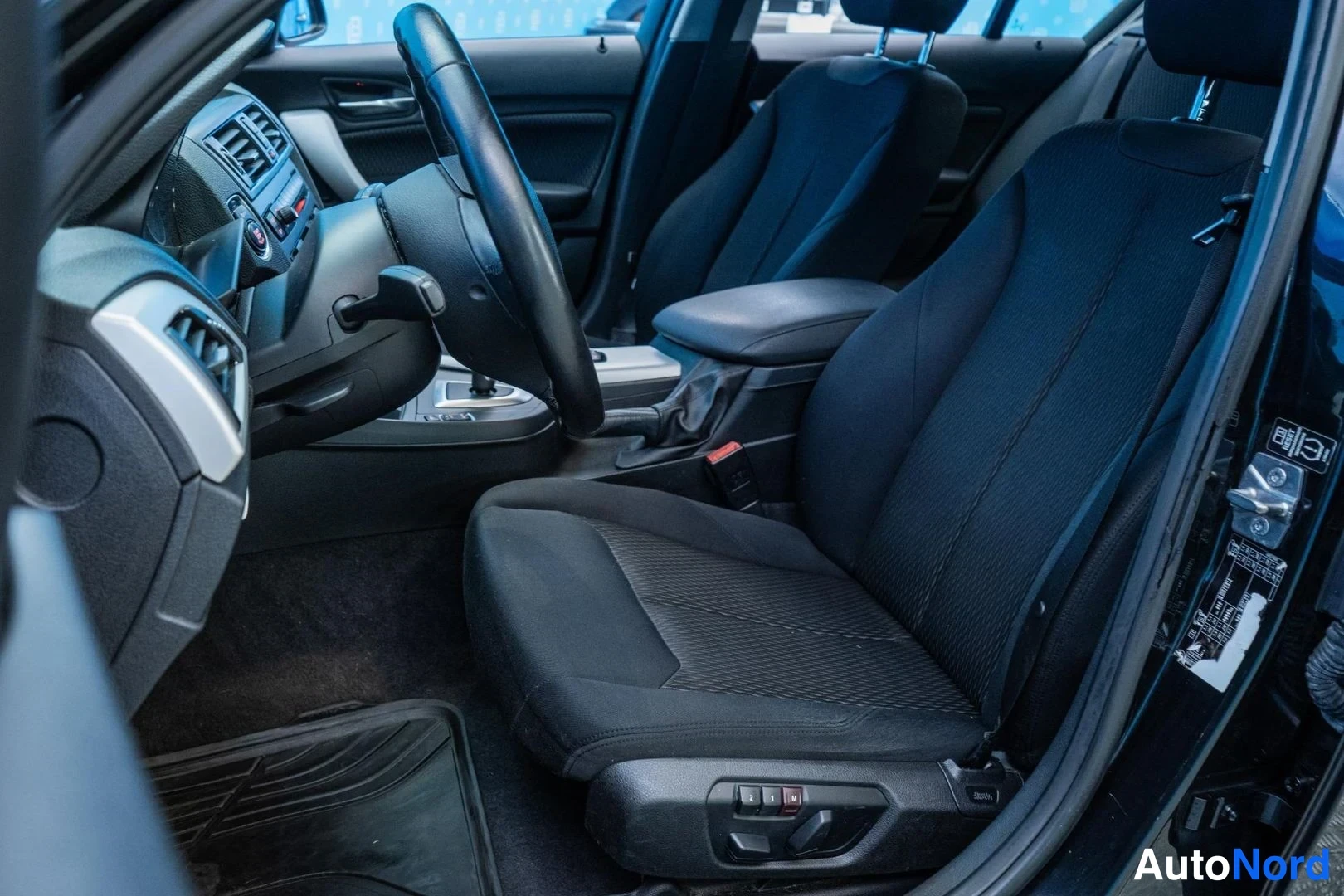 Black BMW 116i 2013, front seats, photo 11